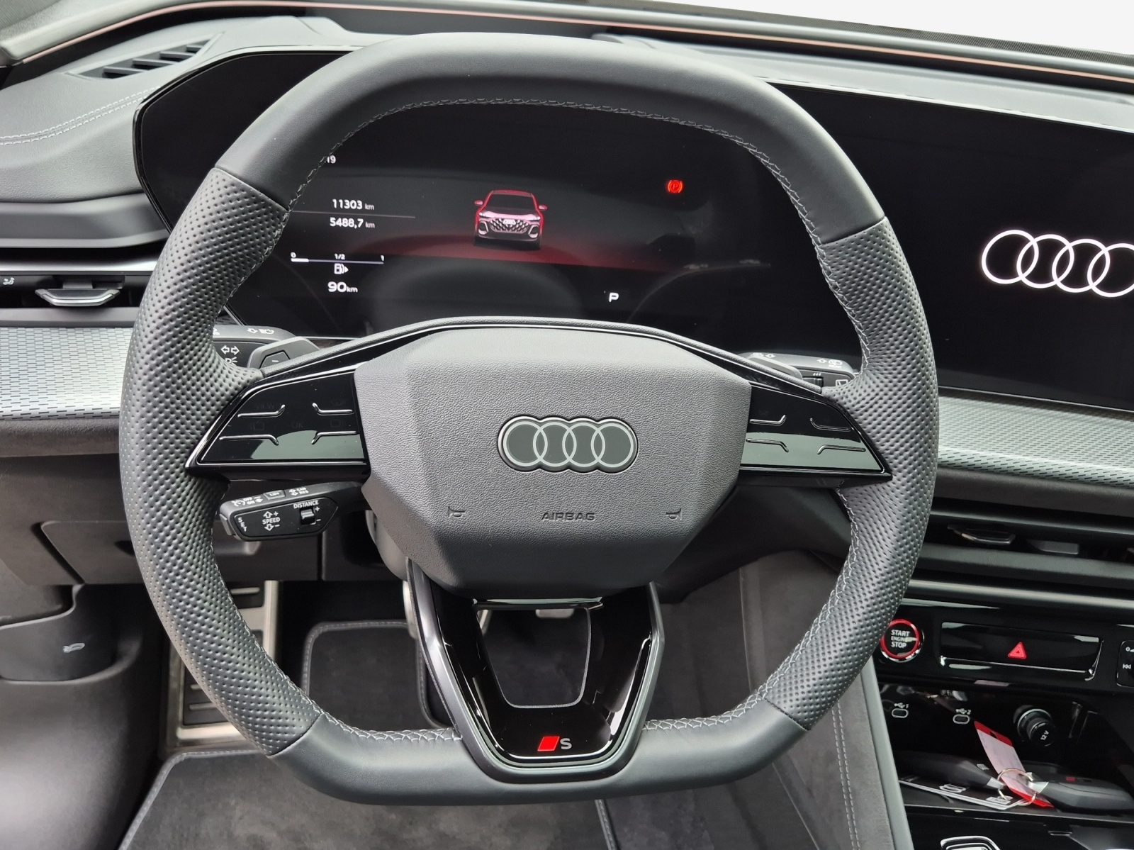 AUDI SQ5 TFSI quattro S-tronic-image-9