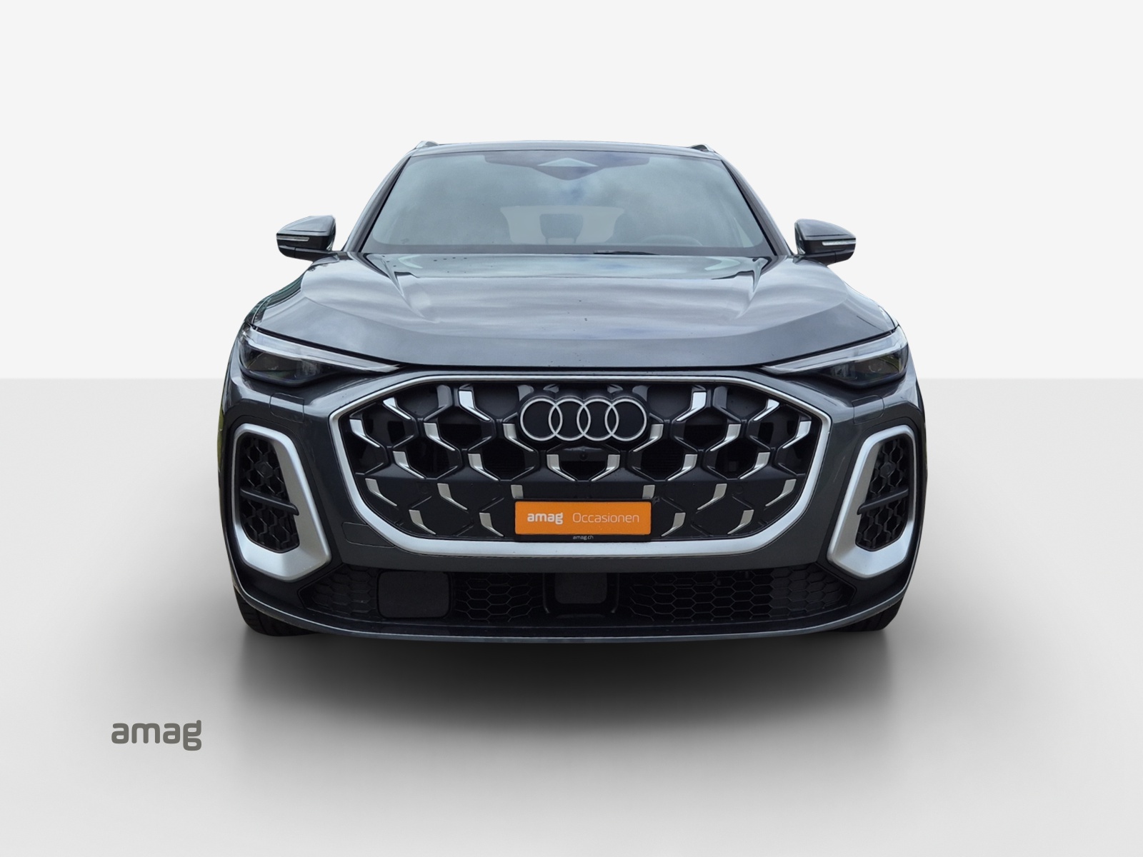 AUDI SQ5 TFSI quattro S-tronic-image-6