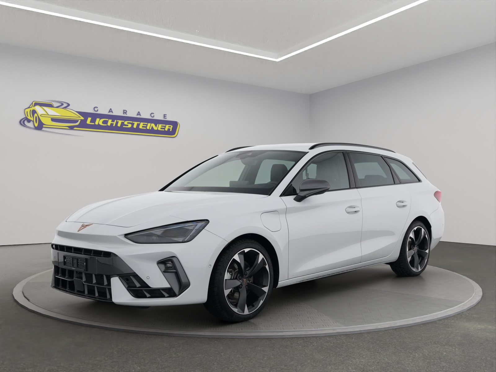 CUPRA LEON ST 1.5 e-HYBRID pHEV Business Edition DSG-image-0