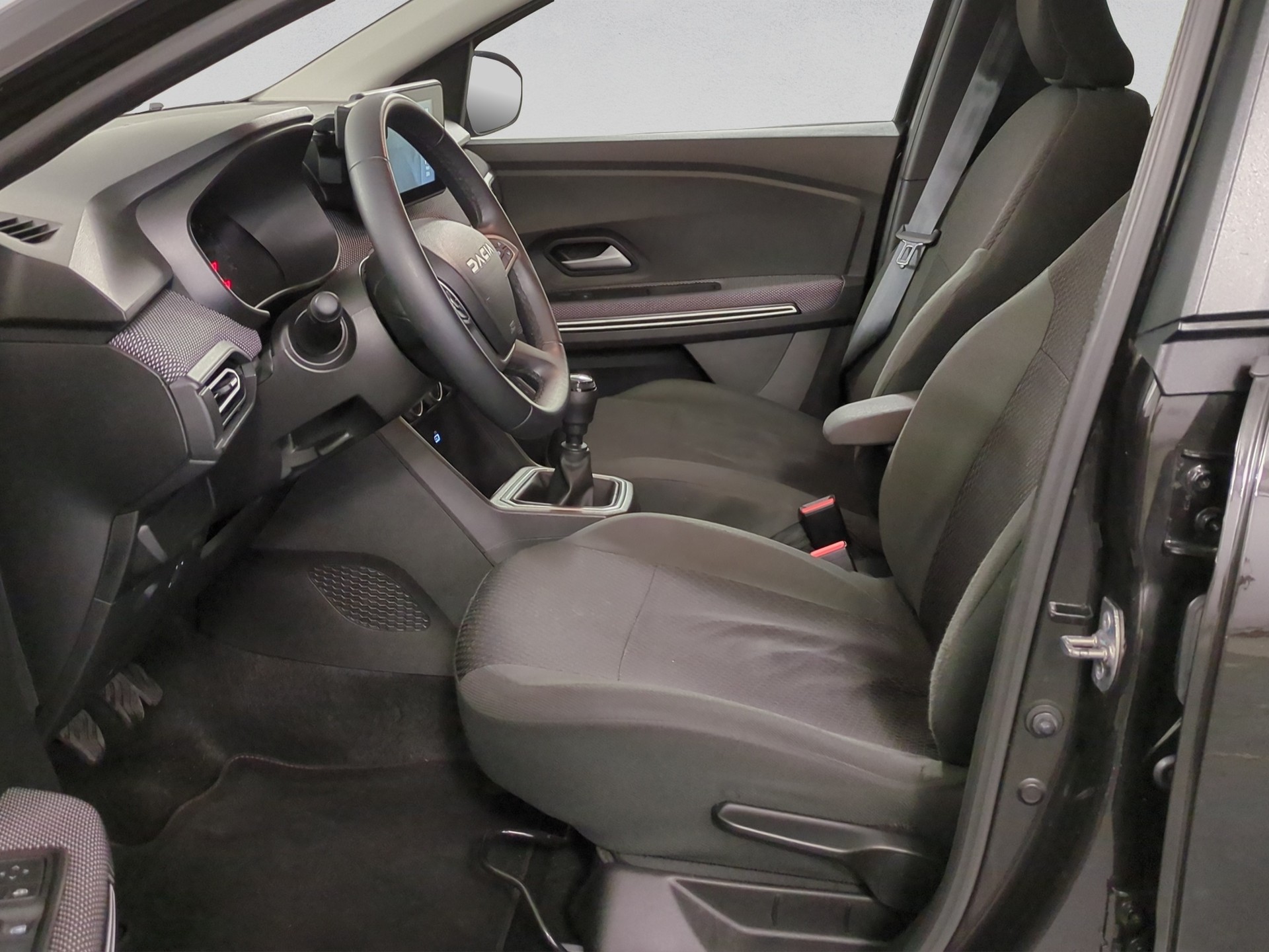DACIA Jogger TCe 110 Extreme-image-8