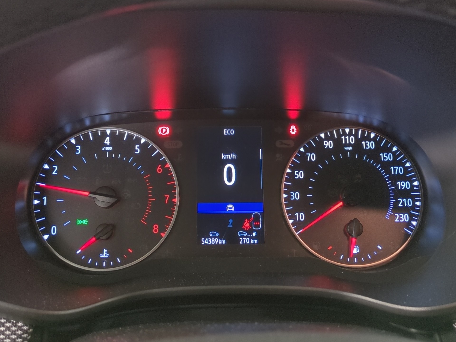 DACIA Jogger TCe 110 Extreme-image-10