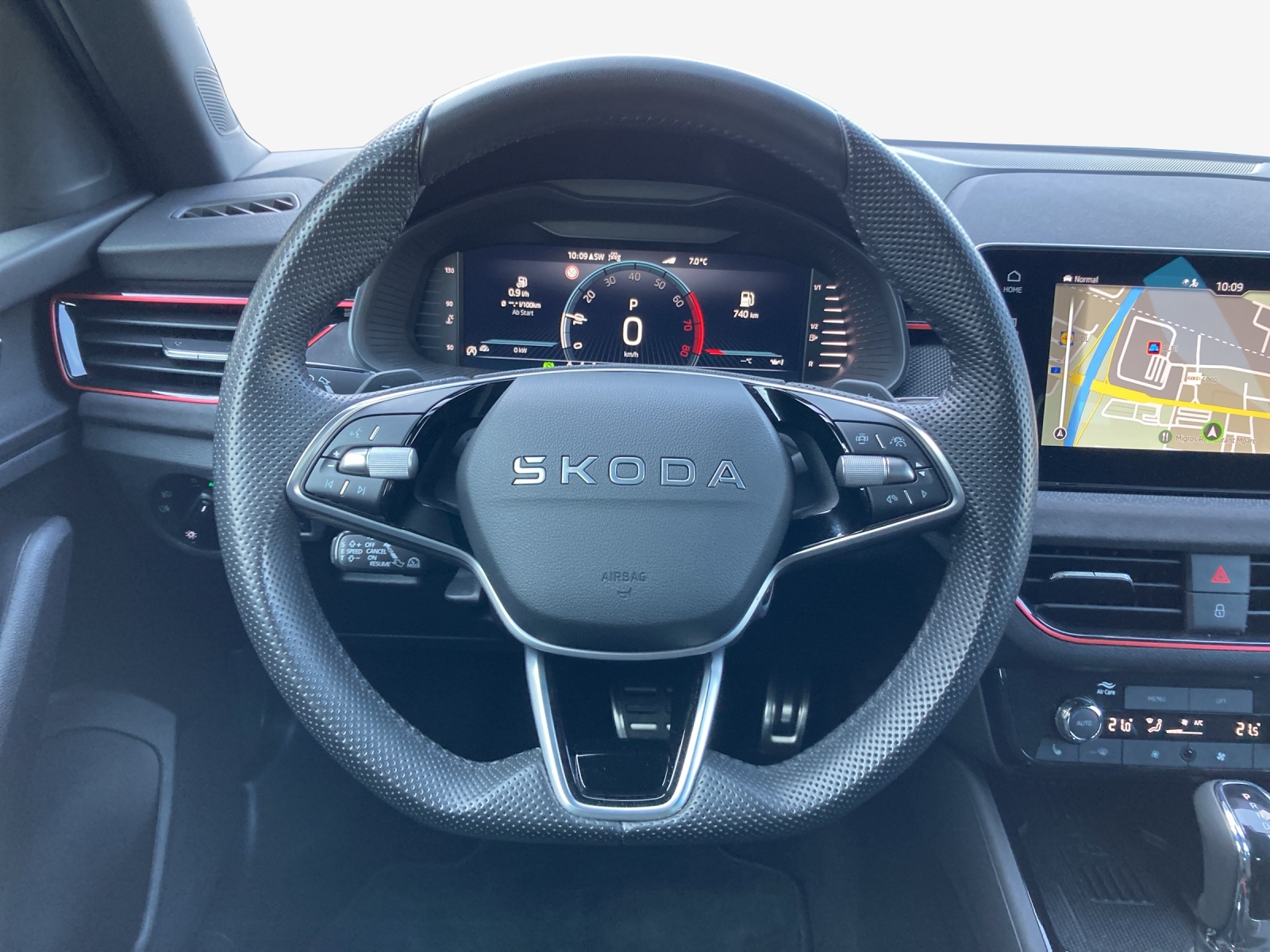 SKODA Kamiq 1.0 TSI Dynamic DSG-image-9