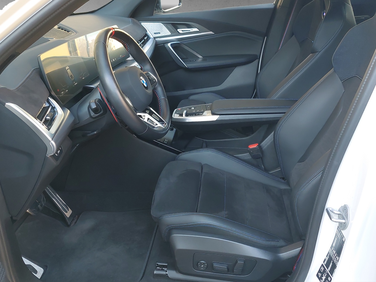 BMW X2 xDrive M35i M Sport Pro-image-15