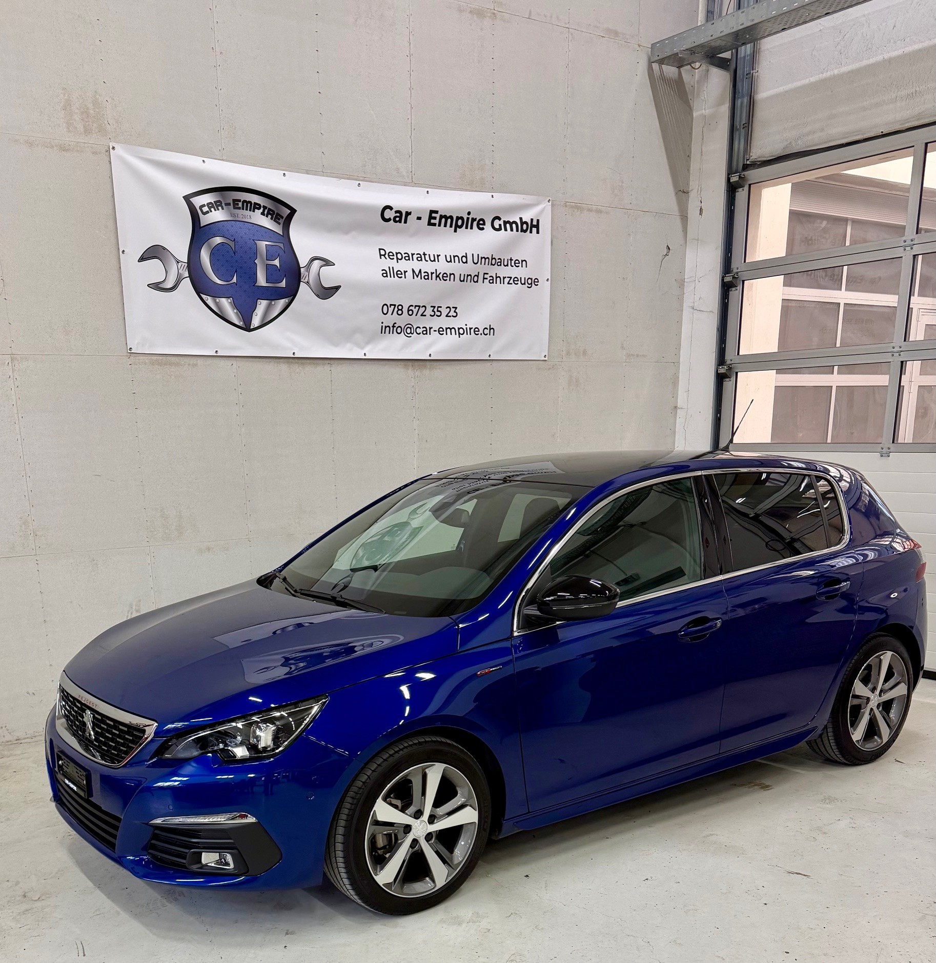 PEUGEOT 308 1.2 Pure Tech GT Line EAT8-image-0