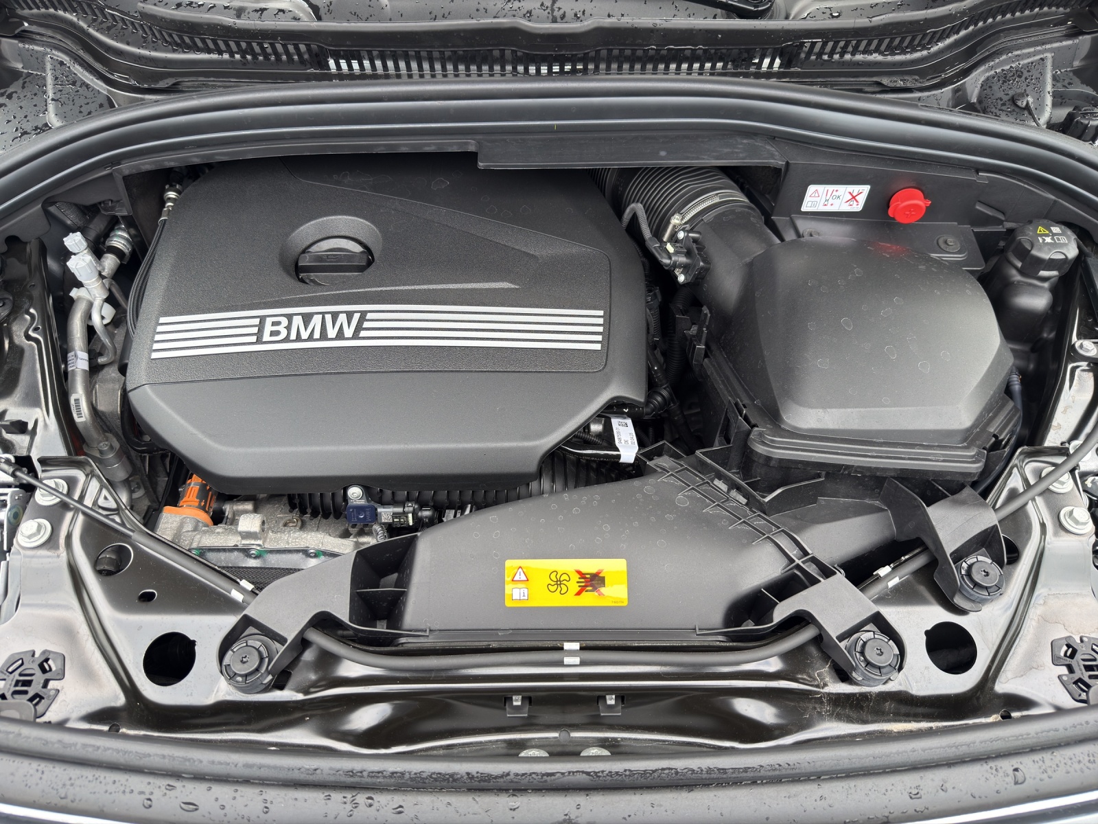 BMW 225e xDr. Act. T. M Sport-image-23