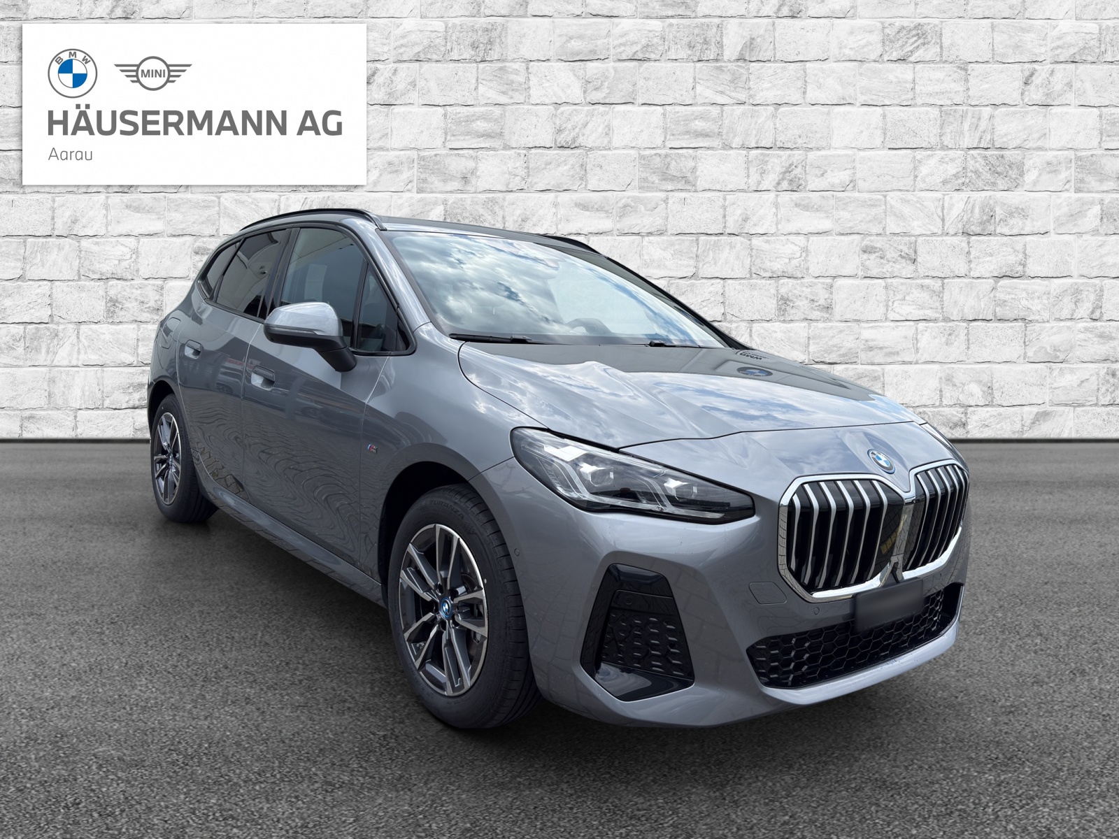 BMW 225e xDr. Act. T. M Sport-image-2
