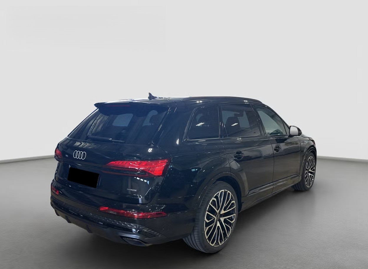 AUDI Q7 SUV TFSI e quattro 360 kW S line tiptronic-image-4