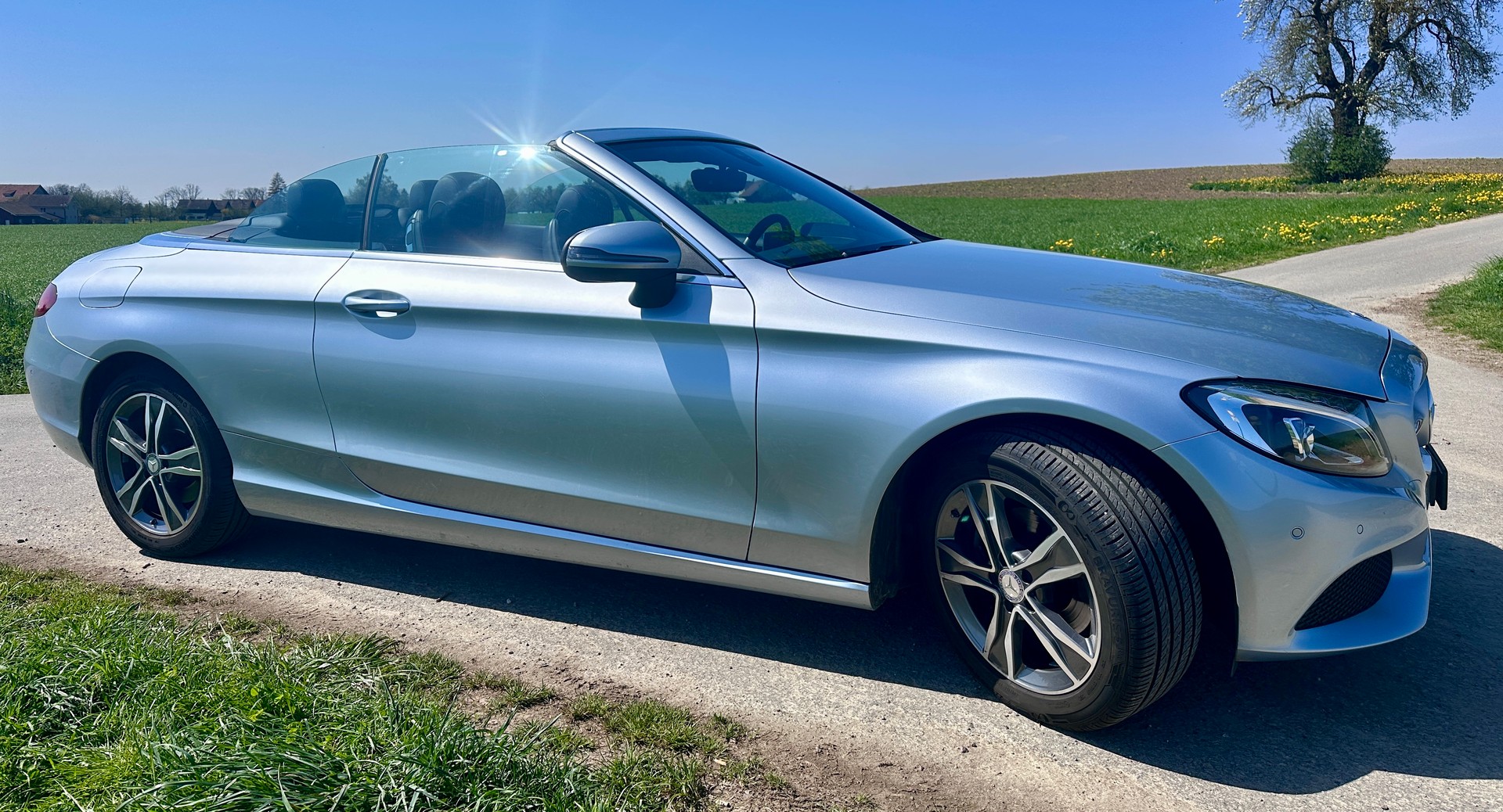 MERCEDES-BENZ C 180 Cabriolet-image-12