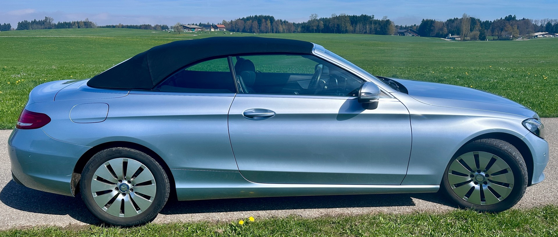 MERCEDES-BENZ C 180 Cabriolet-image-9