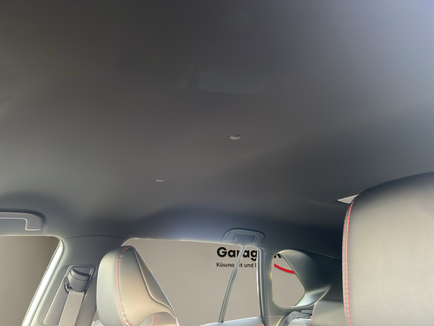 TOYOTA RAV4 2.5 Plug-In-Hybrid Premium-image-9