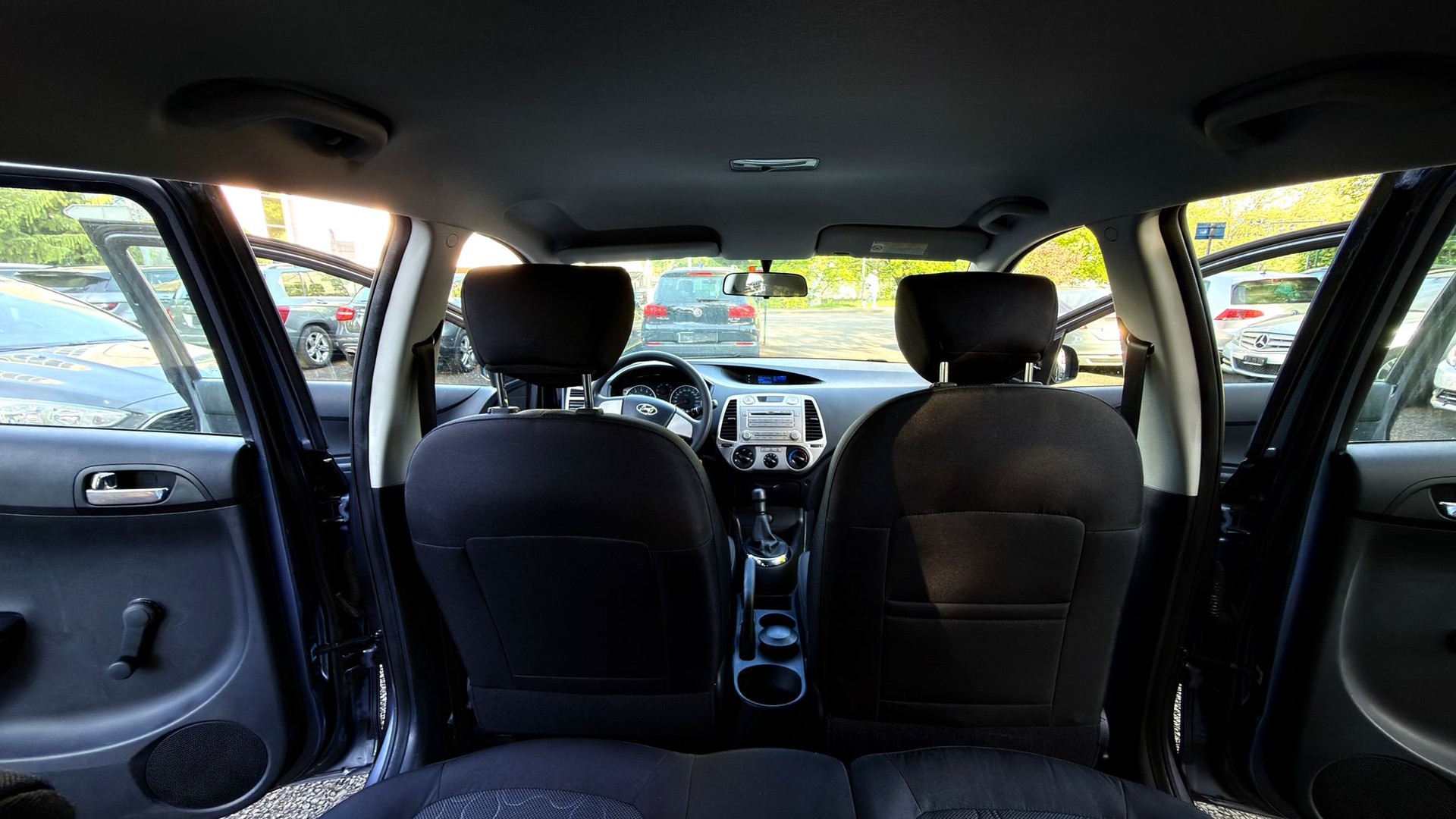 HYUNDAI i20 1.2 Comfort-image-7