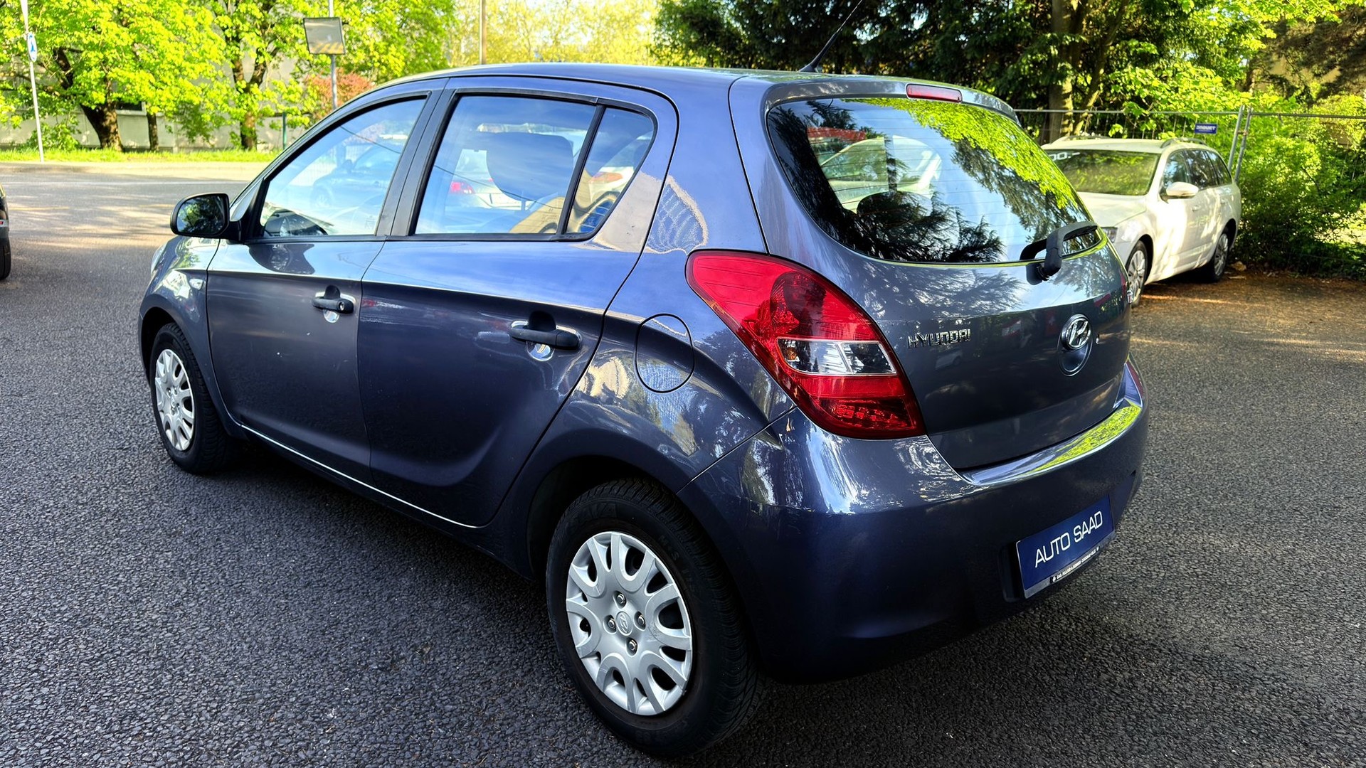 HYUNDAI i20 1.2 Comfort-image-4