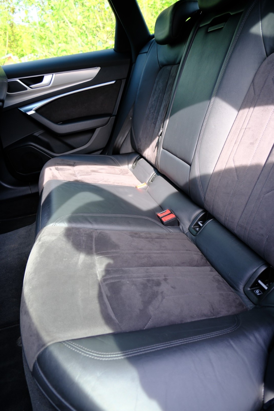 AUDI A6 Avant 50 TDI Sport quattro tiptronic-image-4