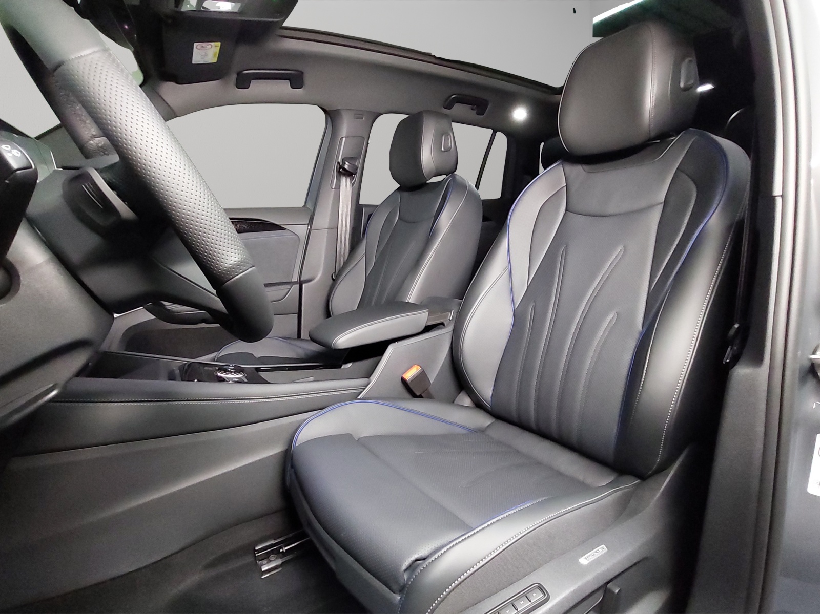 VW Tayron 2.0 TSI R-Line DSG 4Motion-image-5