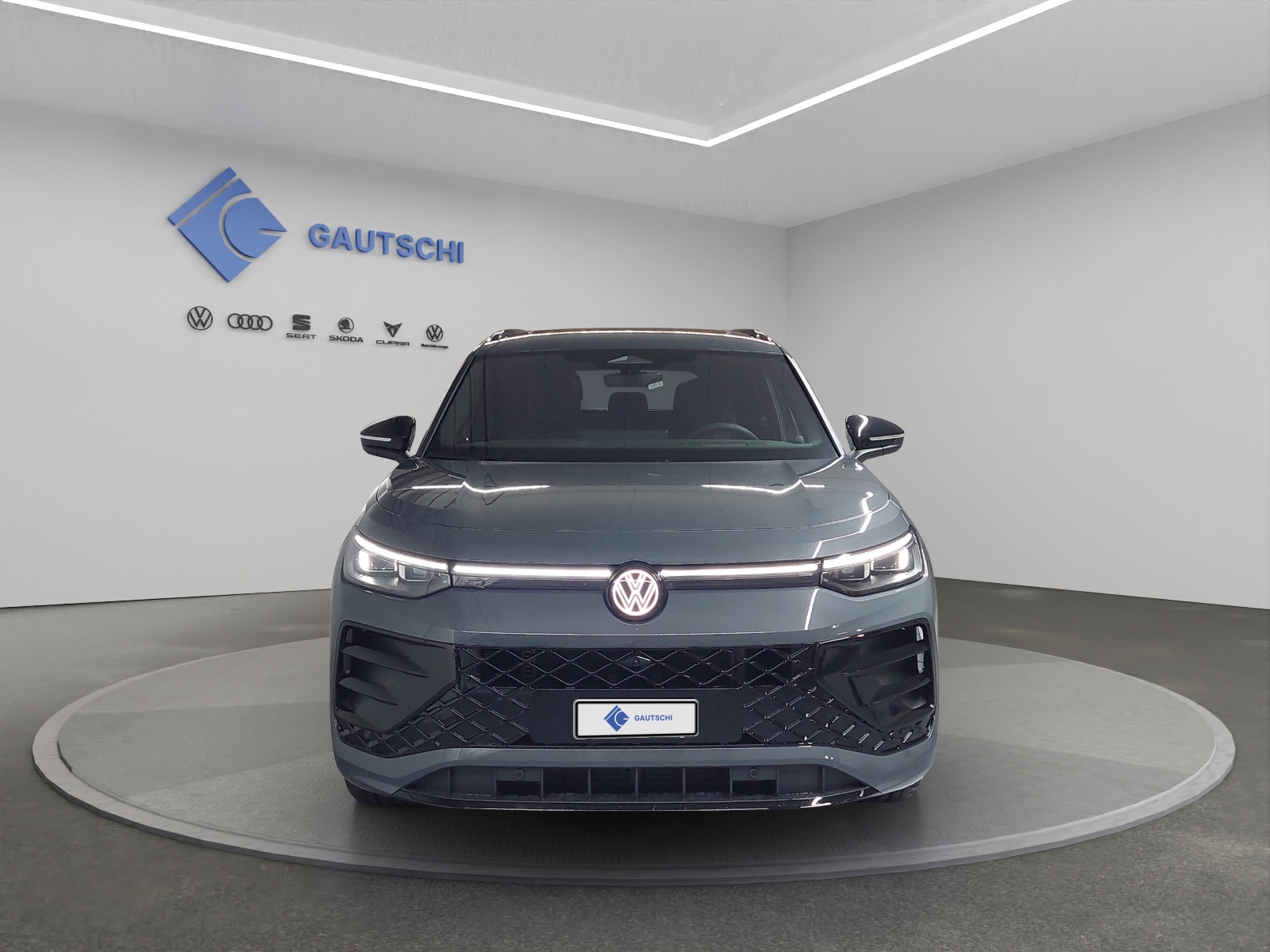 VW Tayron 2.0 TSI R-Line DSG 4Motion-image-4
