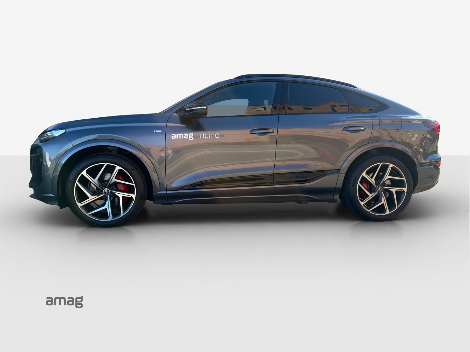 AUDI Q6 Sportback e-tron quattro-image-1