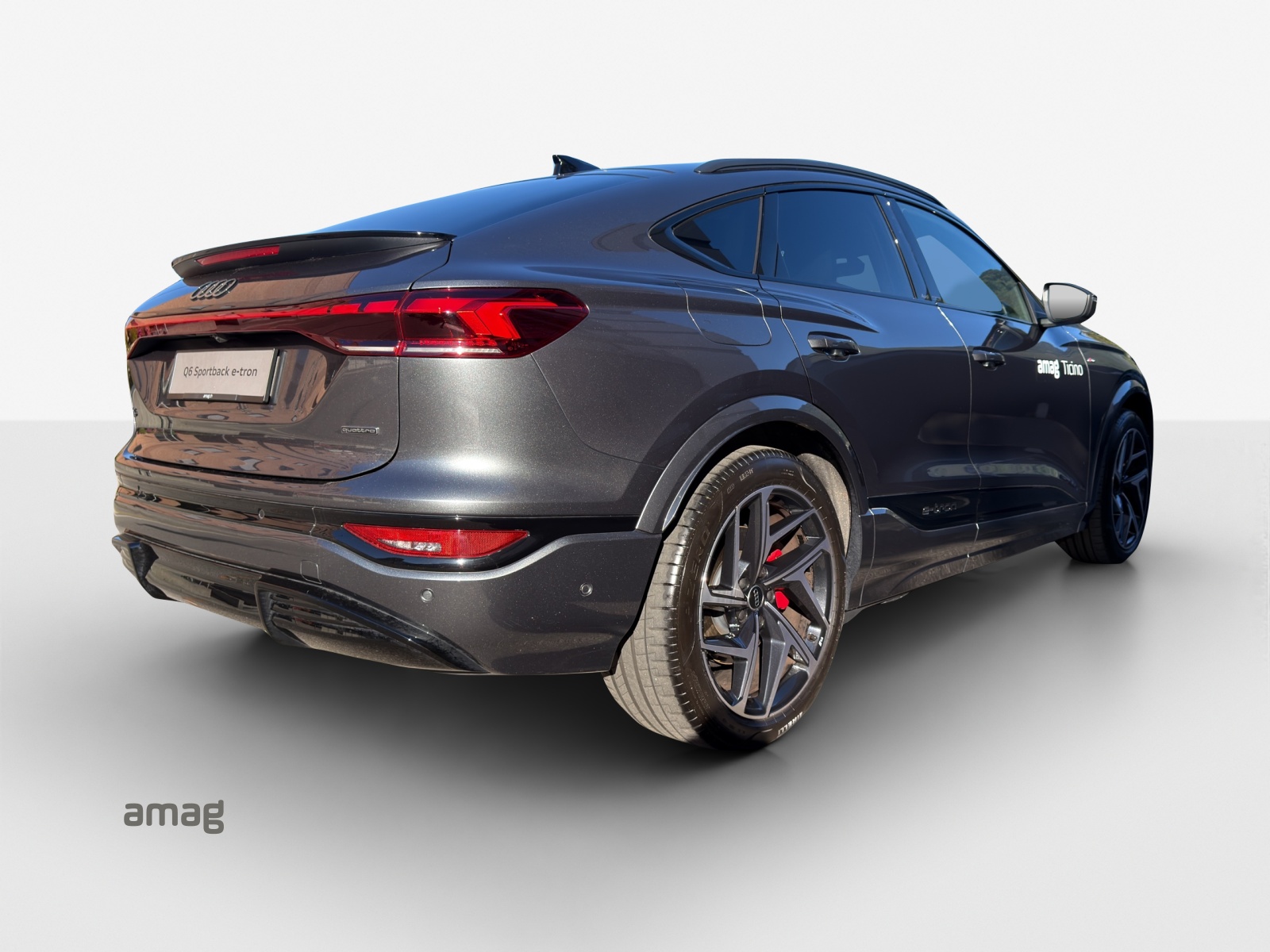 AUDI Q6 Sportback e-tron quattro-image-4
