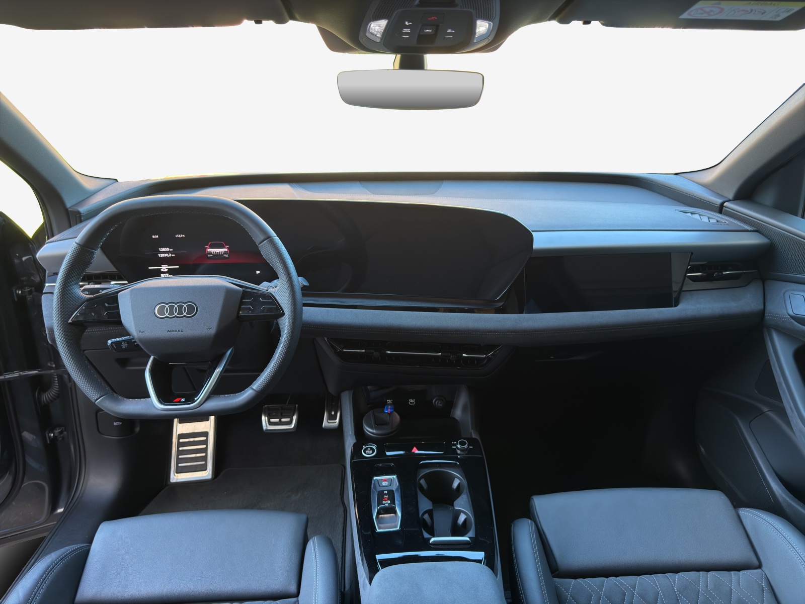 AUDI Q6 Sportback e-tron quattro-image-9
