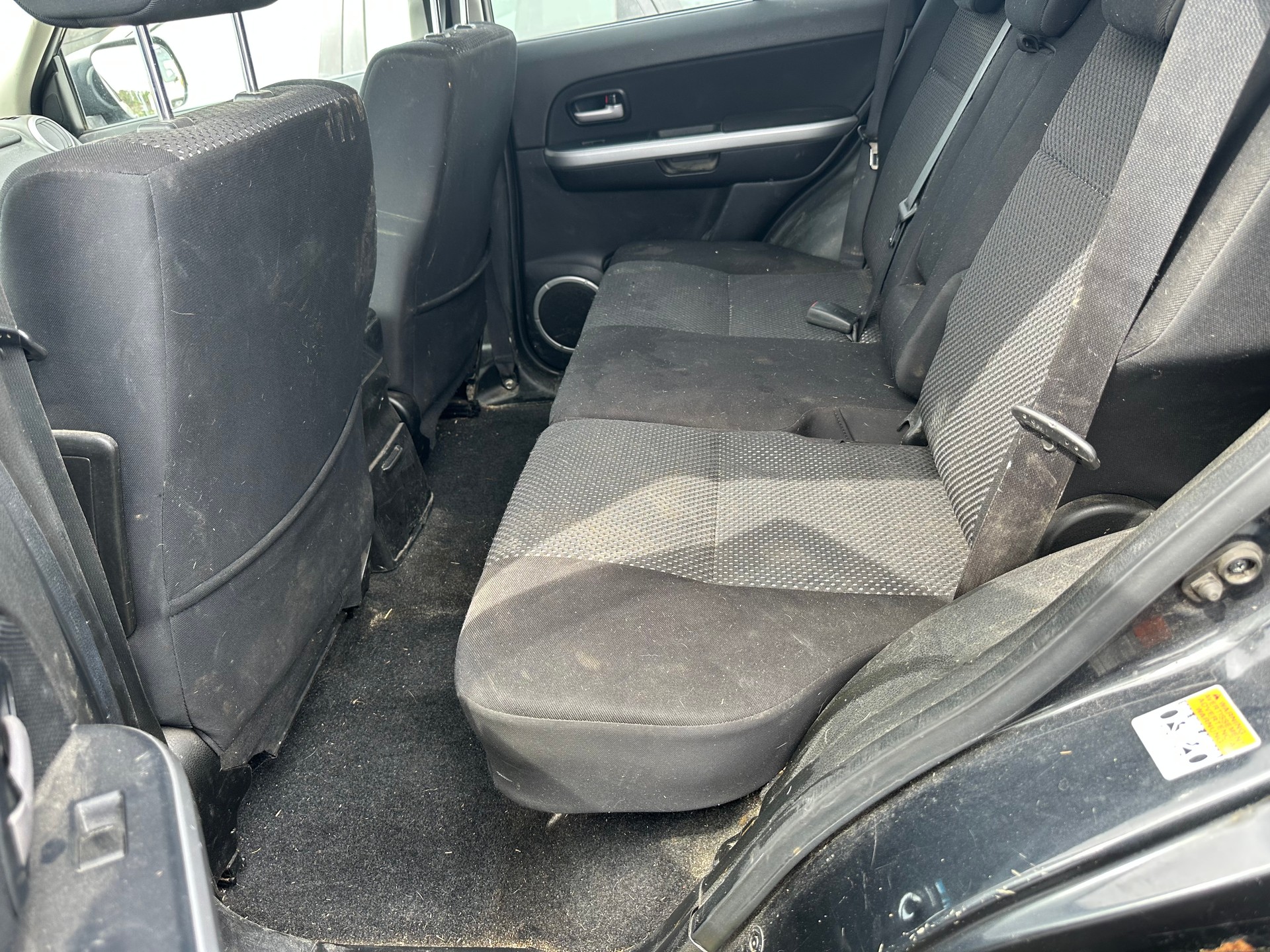 SUZUKI Grand Vitara 1.9 TD GL Top-image-9