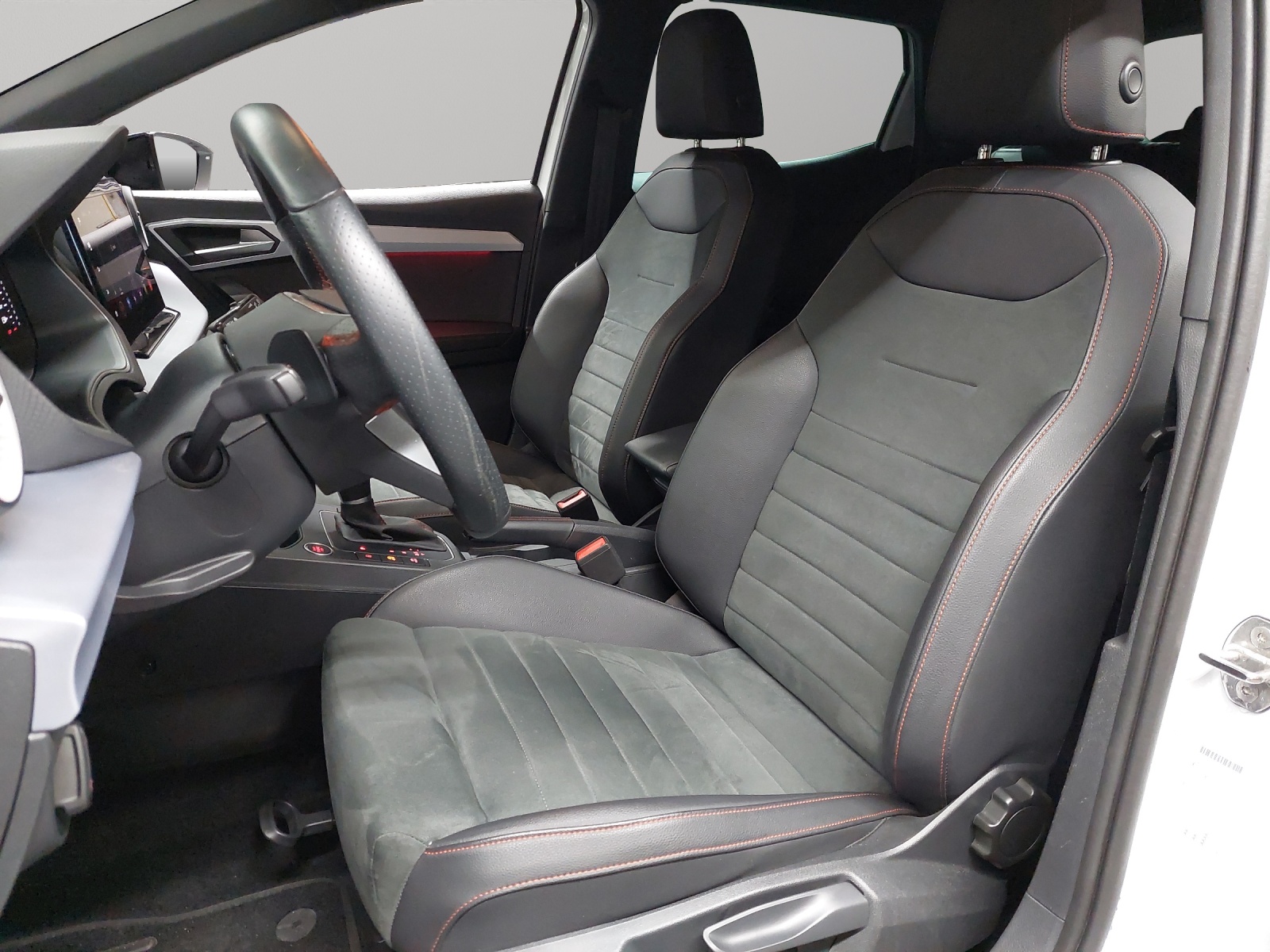 SEAT Ibiza 1.0 EcoTSI FR DSG-image-5