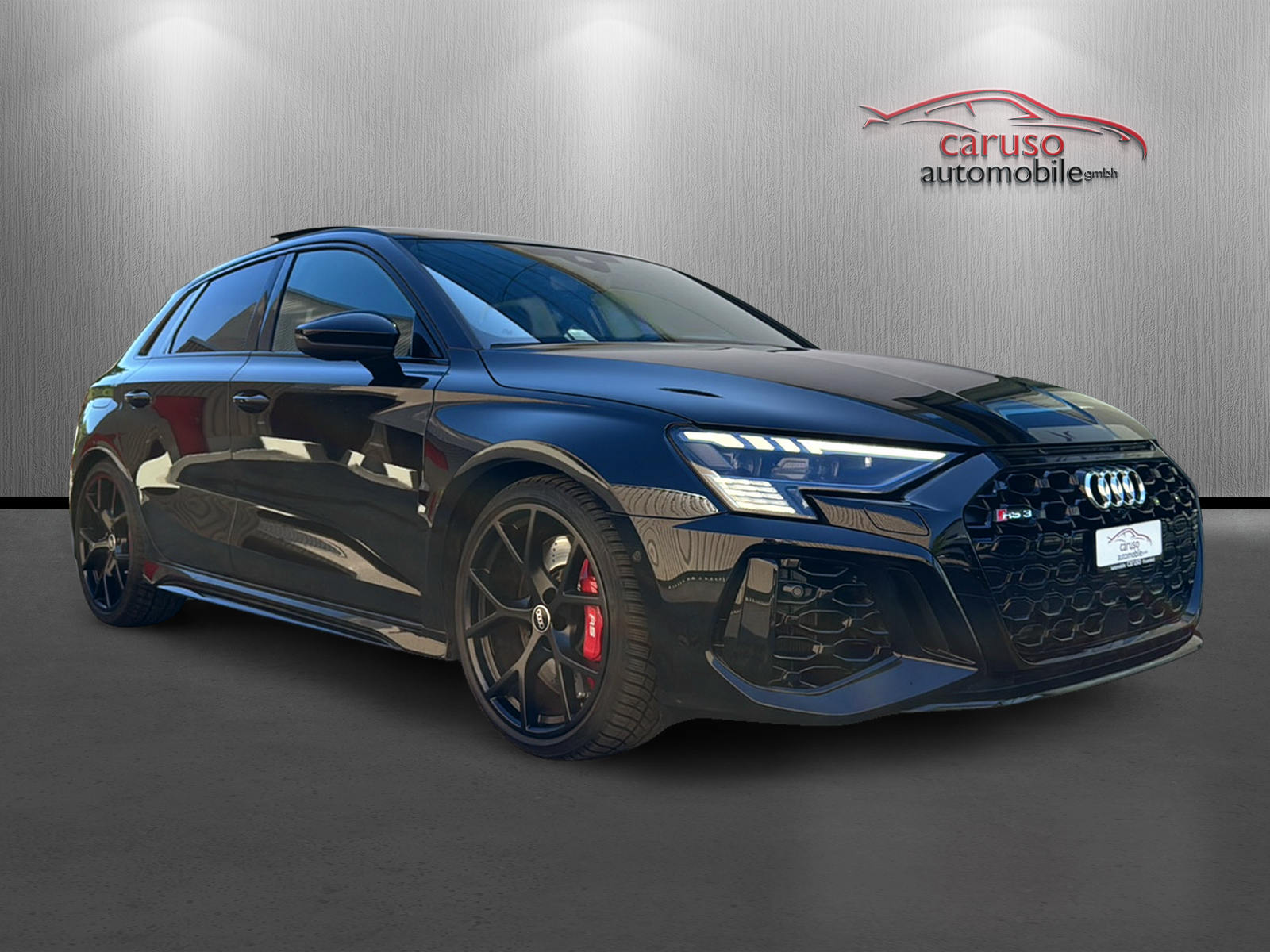 AUDI RS3 Sportback 2.5 TSI quattro S-tronic*Panoramadach*