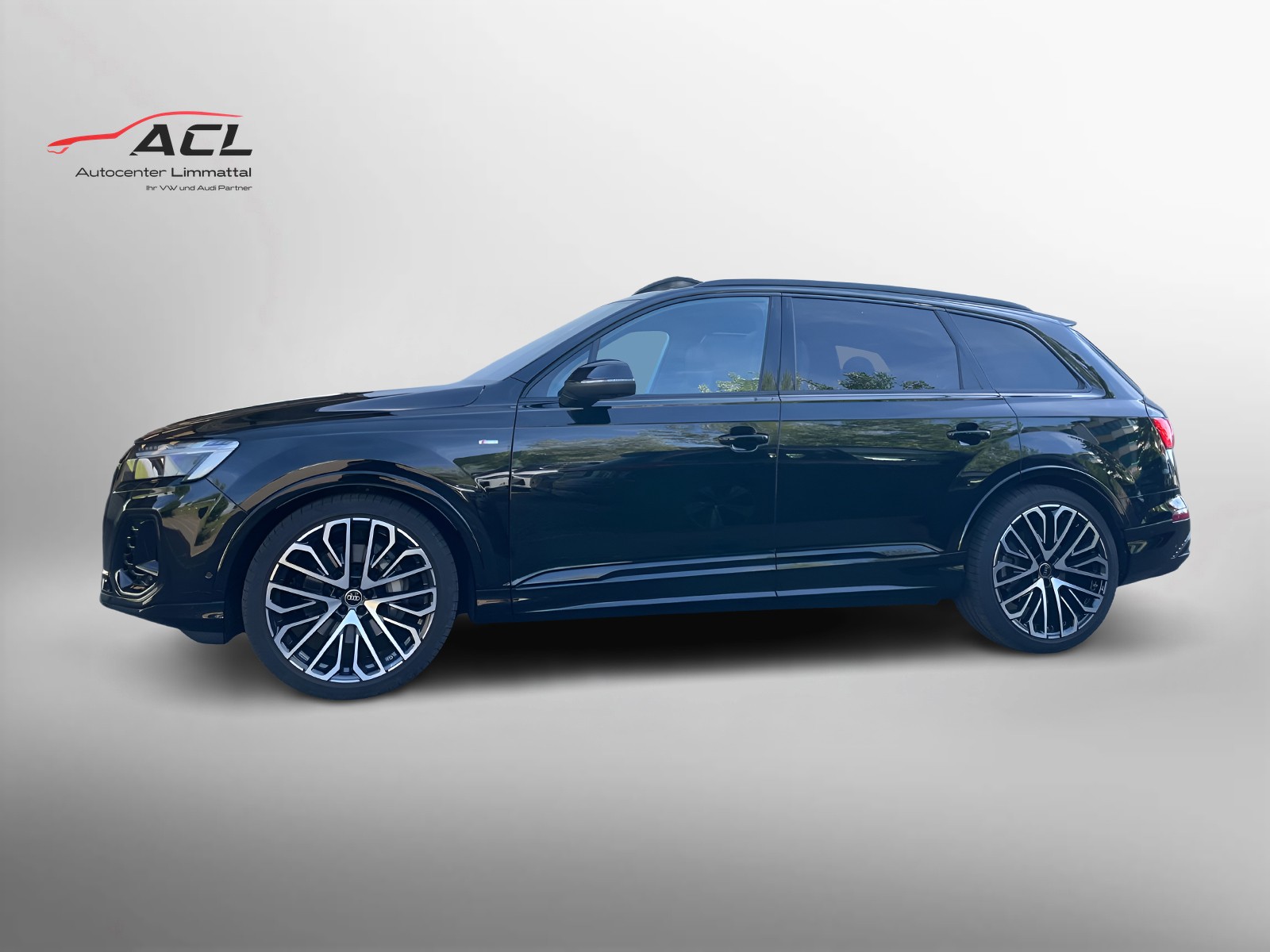 AUDI Q7 55 TFSI S line quattro tiptronic-image-2