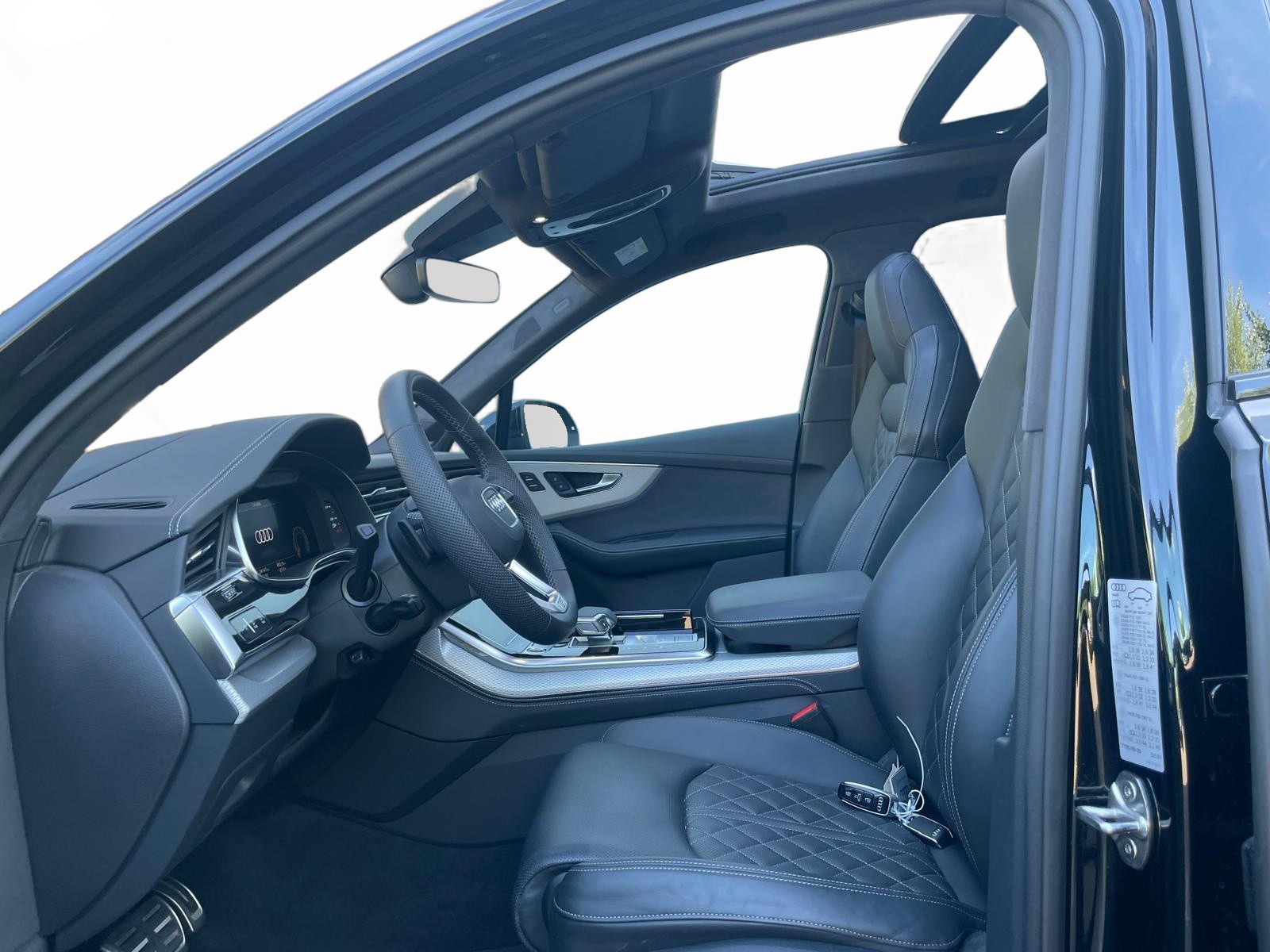 AUDI Q7 55 TFSI S line quattro tiptronic-image-4