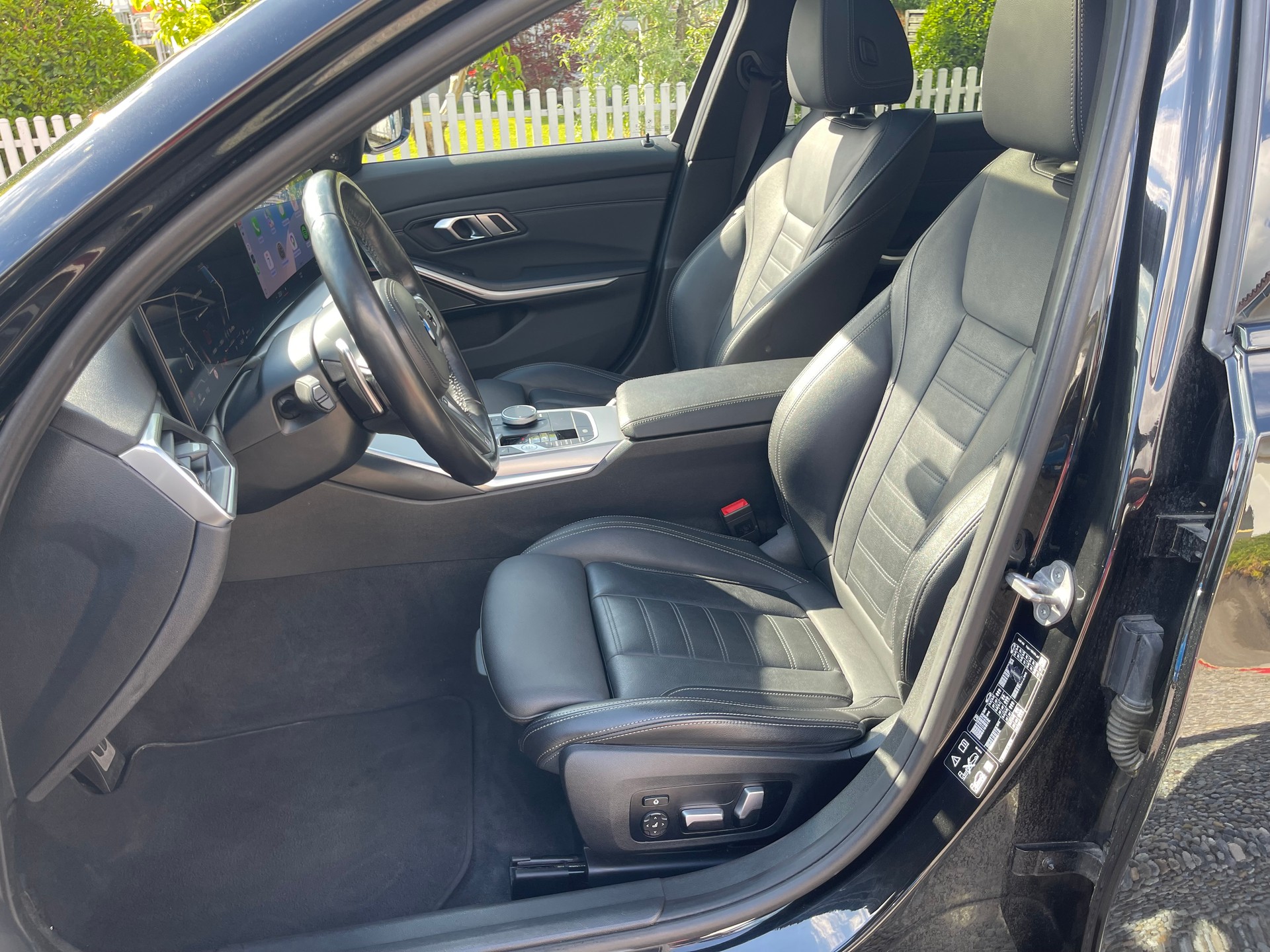 BMW 320d xDrive 48V Steptronic M Sport Pro-image-7
