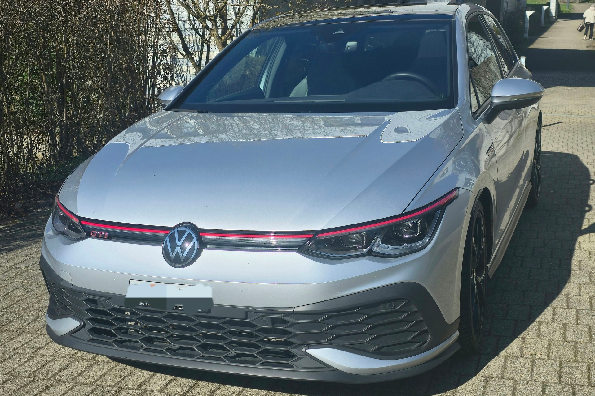 VW VW Golf 2.0 TSI GTI Clubsport DSG - IQ Light - Navi - Panorama - Kamera - 301 PS - Leader sitzen