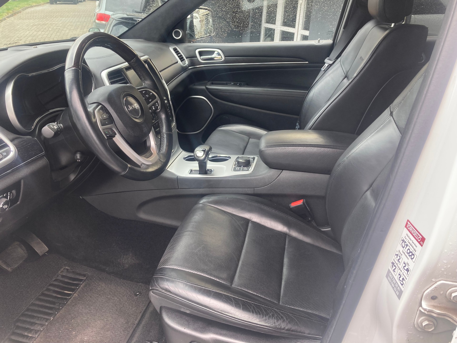 JEEP Grand Cherokee 3.0 CRD Summit Automatic-image-4