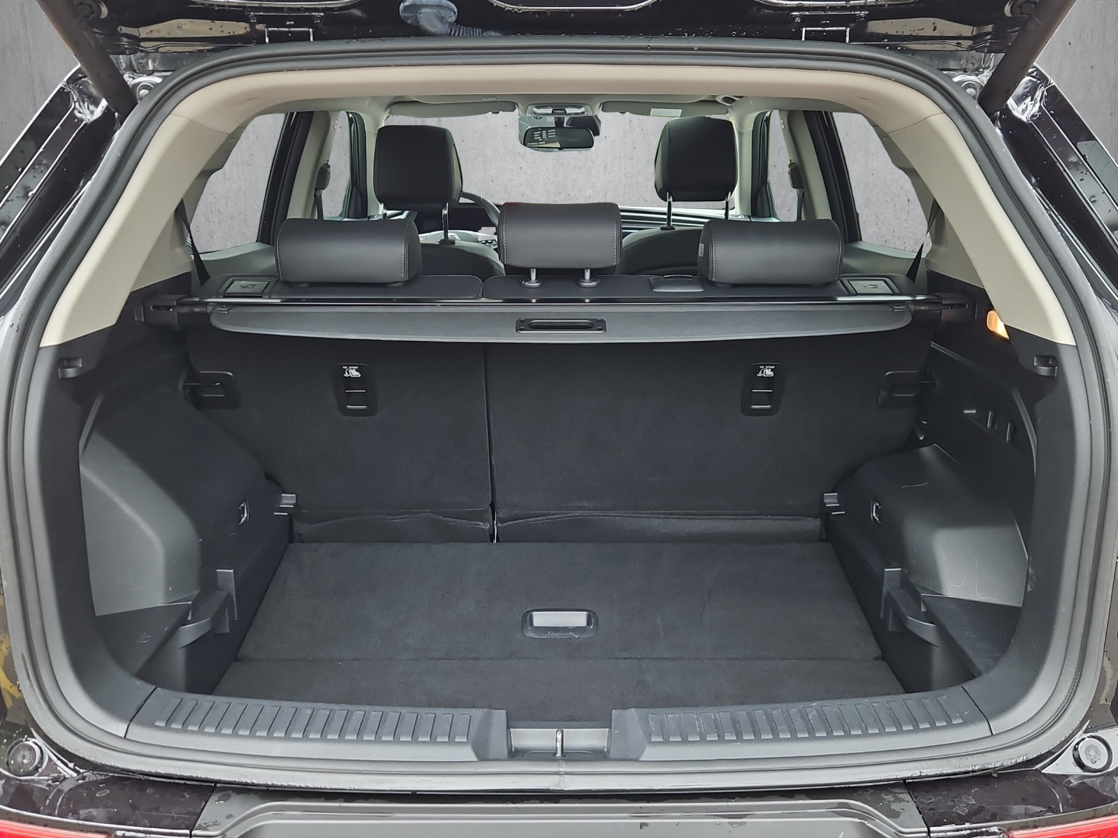 KGM-SsangYong Korando 1.6 e-XDi Sapphire 4WD-image-13