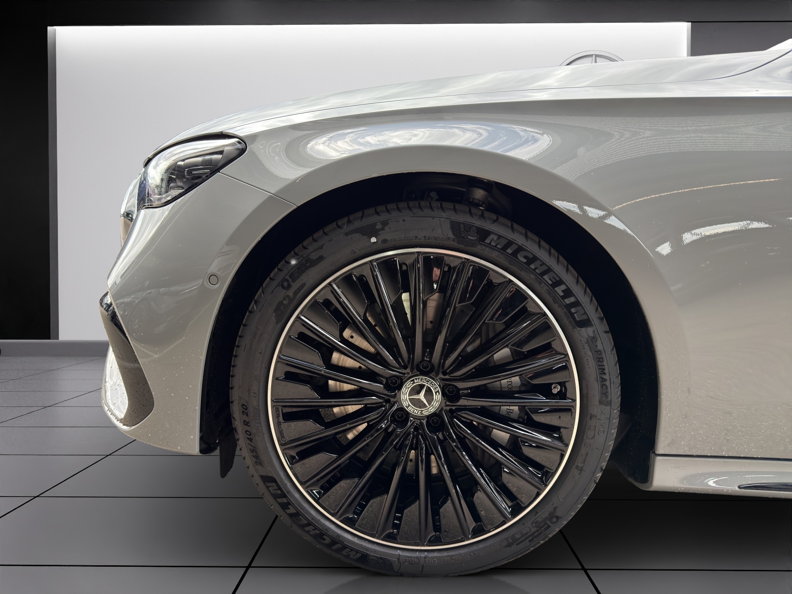 MERCEDES-BENZ E 220 d T 4Matic 9G-Tronic-image-7
