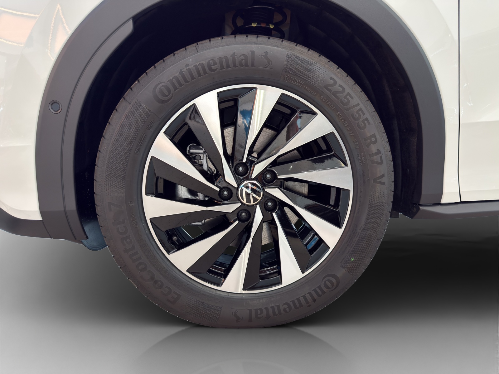 VW T-Roc 1.5 eTSI mHEV Life DSG-image-14