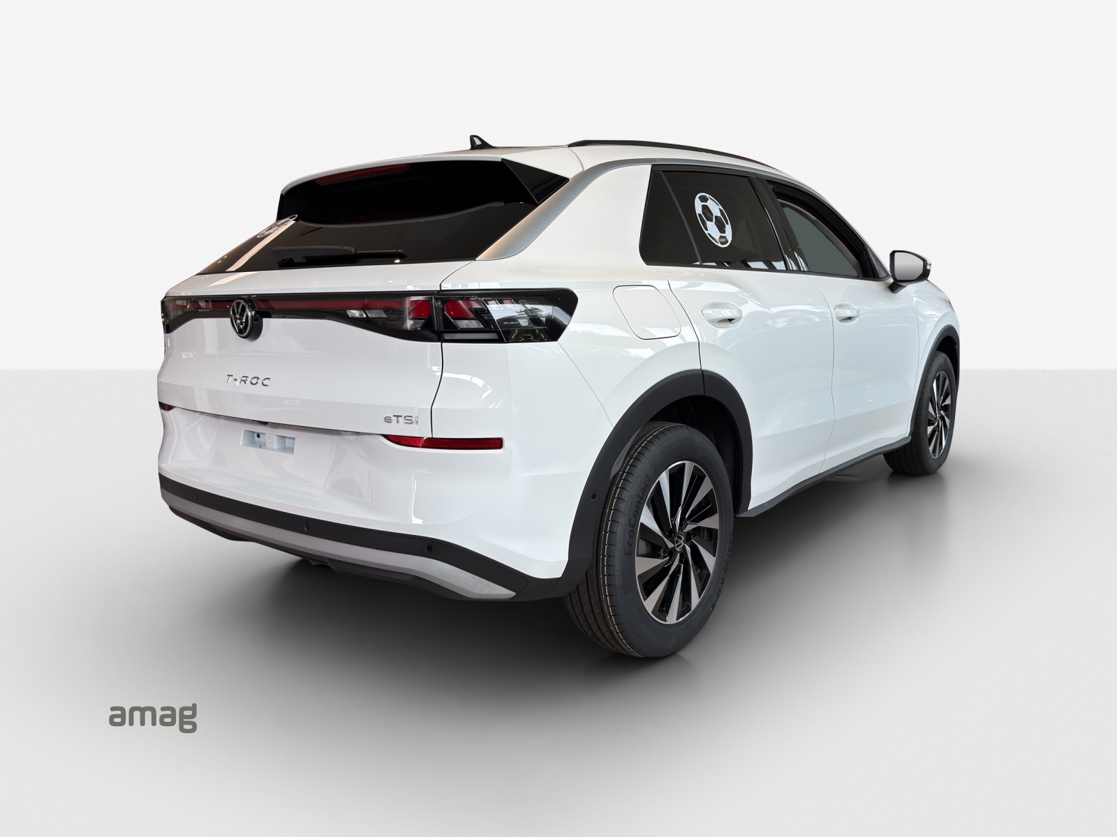 VW T-Roc 1.5 eTSI mHEV Life DSG-image-4