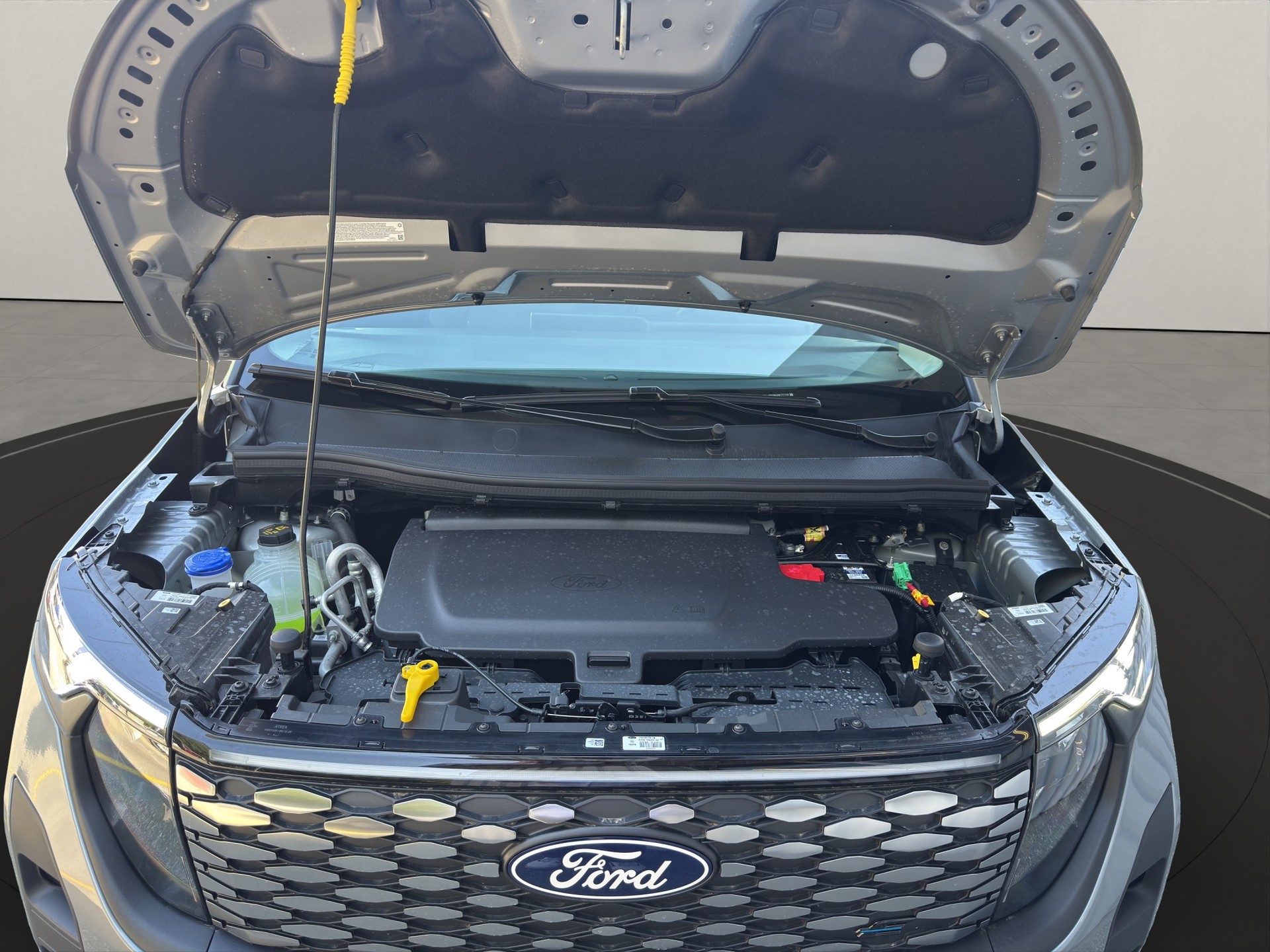 FORD E-Tourneo Courier Titanium Kombi 136 PS FWD-image-19