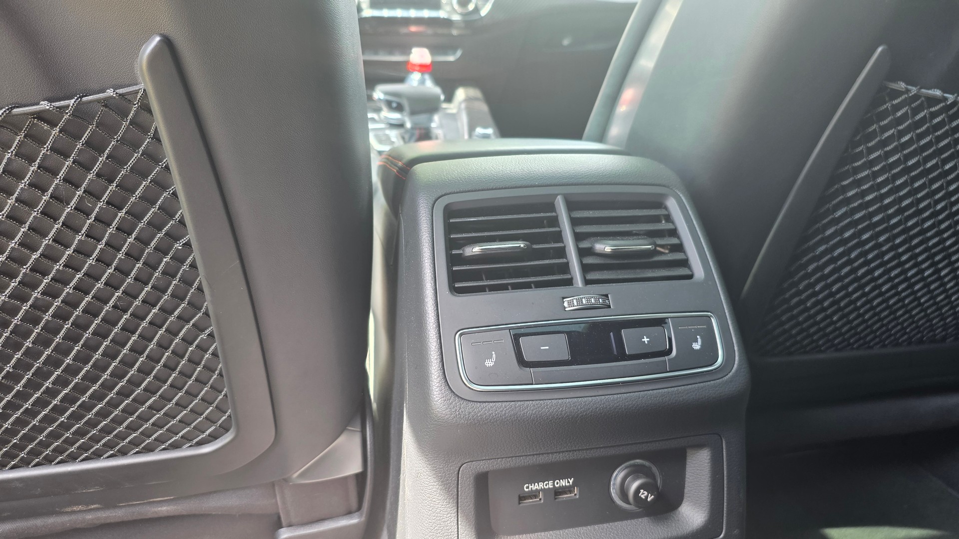 AUDI RS4 Avant 2.9 TFSI quattro tiptronic-image-9