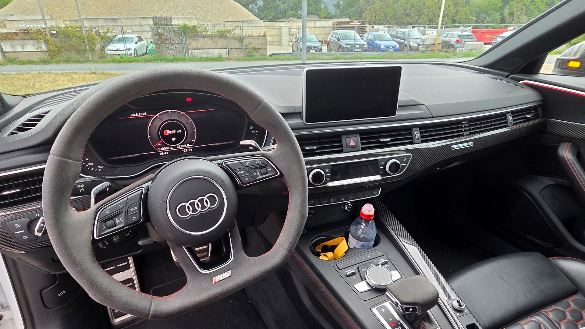 AUDI RS4 Avant 2.9 TFSI quattro tiptronic-image-5