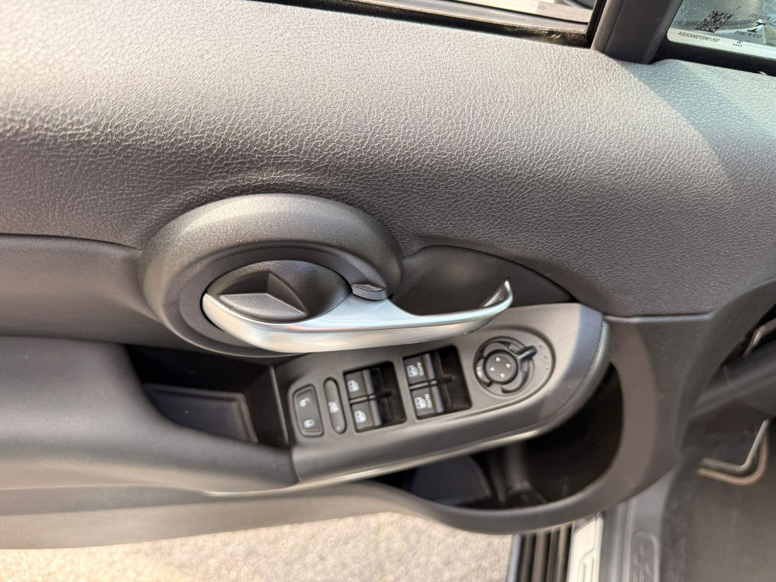 FIAT 500X 1.3 GSE Sport-image-15