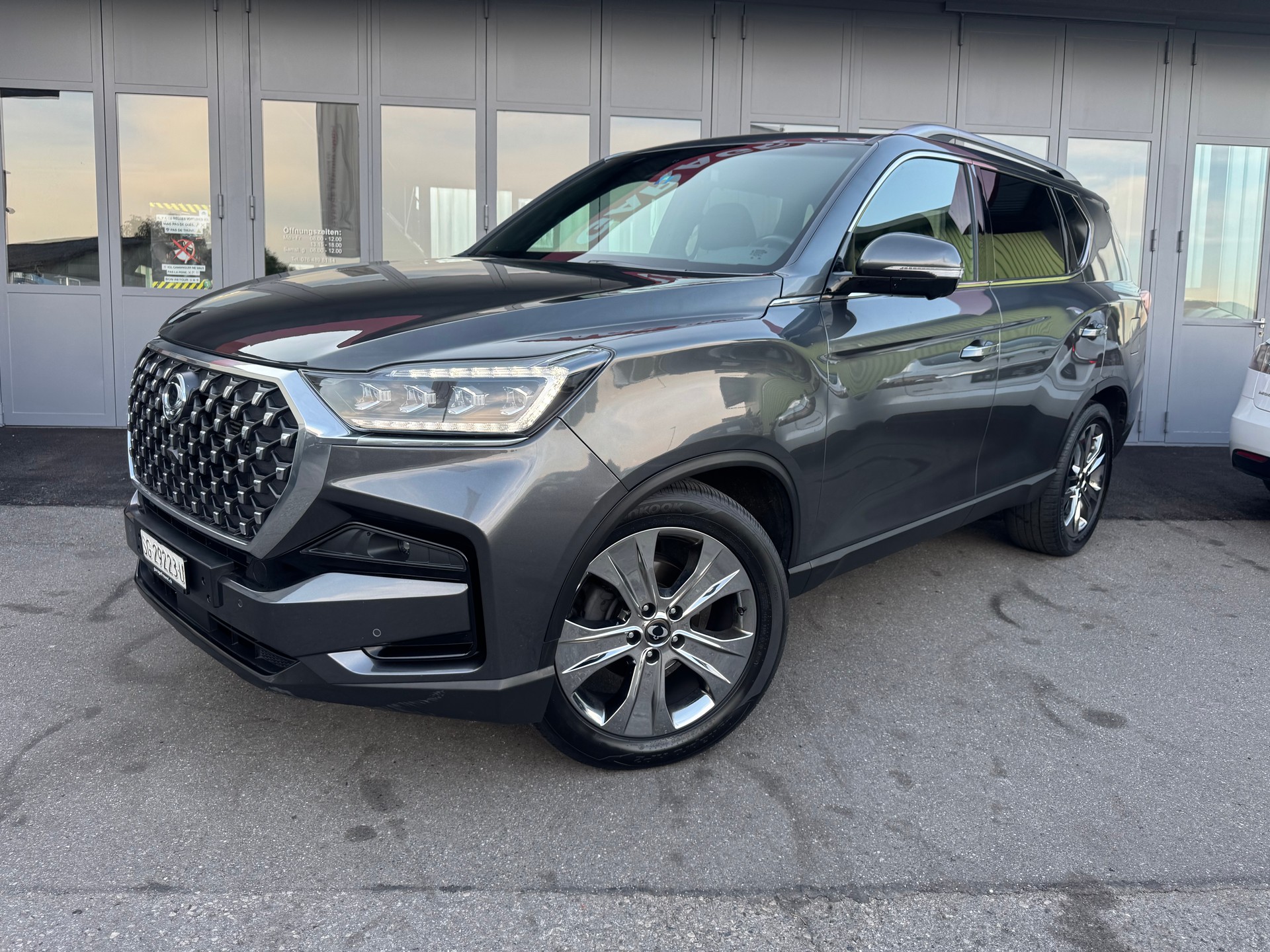 KGM-SsangYong Rexton 2.2 CRDi Sapphire 4WD AT