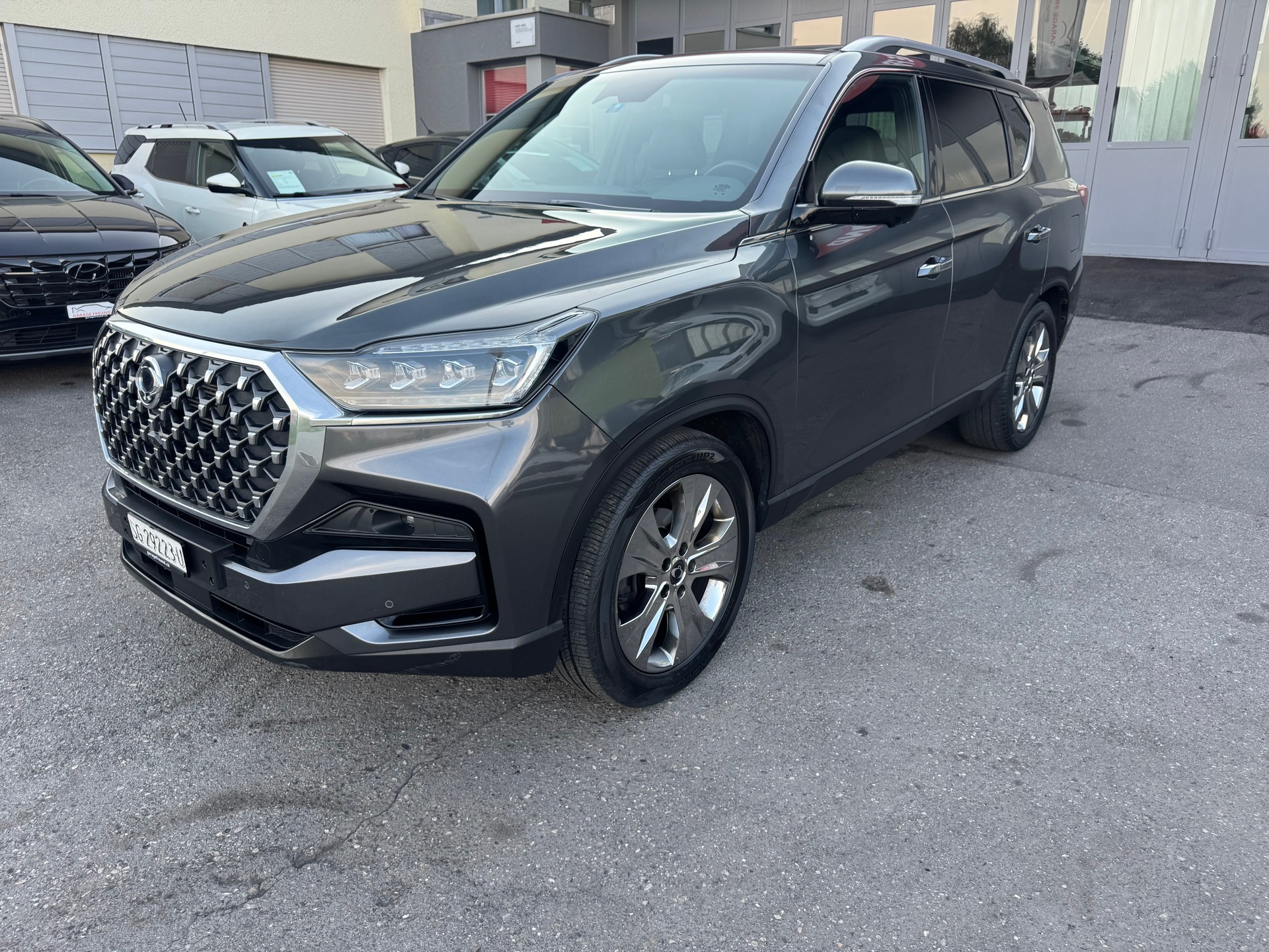 KGM-SsangYong Rexton 2.2 CRDi Sapphire 4WD AT-image-3