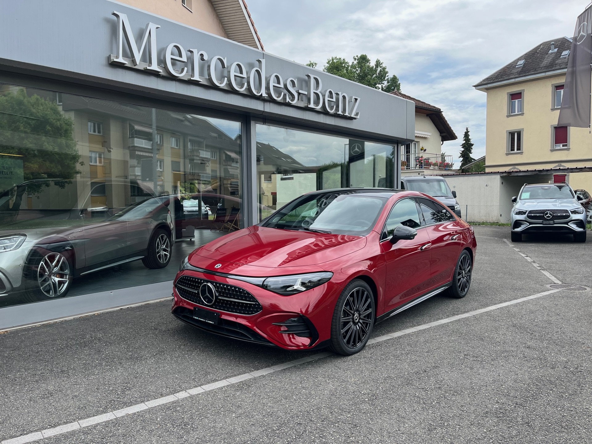 MERCEDES-BENZ CLA 220 8G-DCT 4Matic-image-1