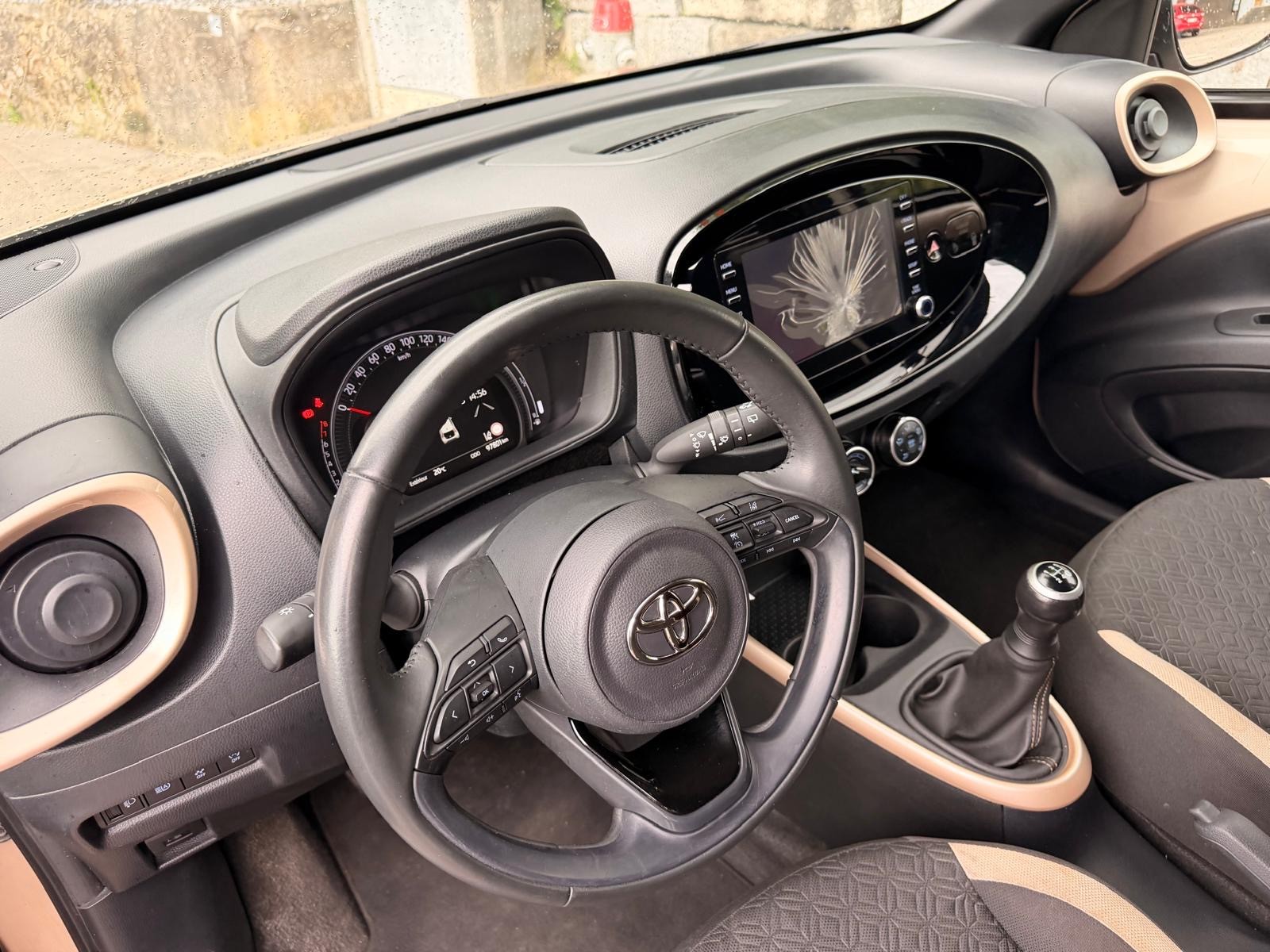 TOYOTA Aygo X 1.0 VVT-i Comfort-image-8