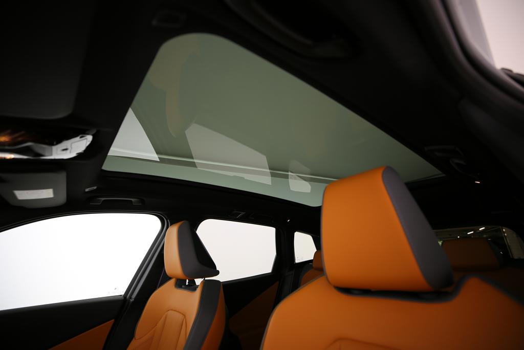BMW X3 M50i-image-7