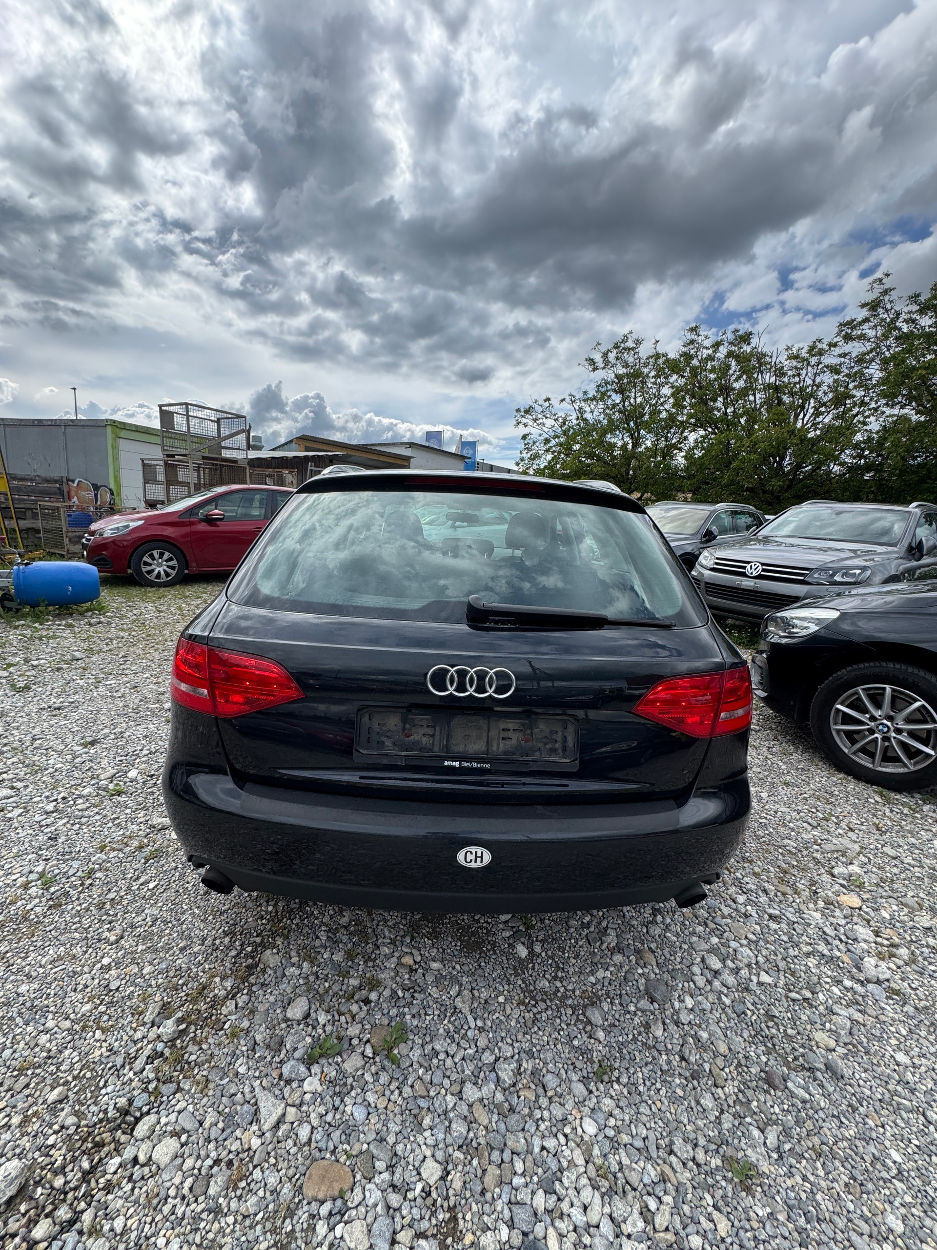 AUDI A4 Avant 2.0 TFSI multitronic-image-4