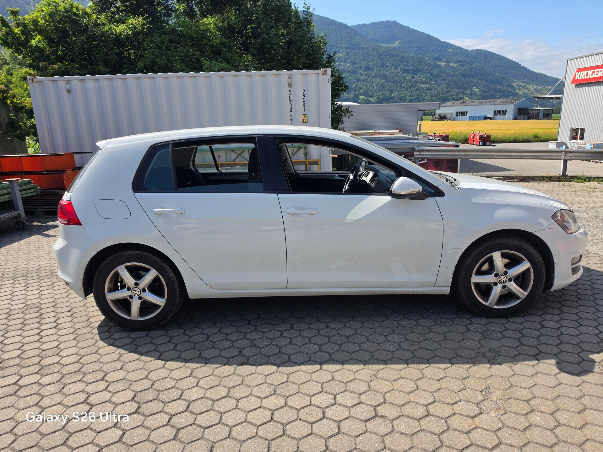 VW Golf 2.0 TDI Comfortline 4Motion-image-6