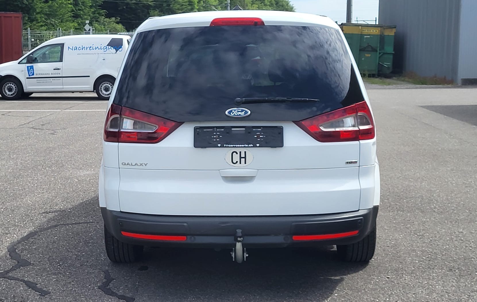 FORD Galaxy 2.0 TDCi Ghia-image-4