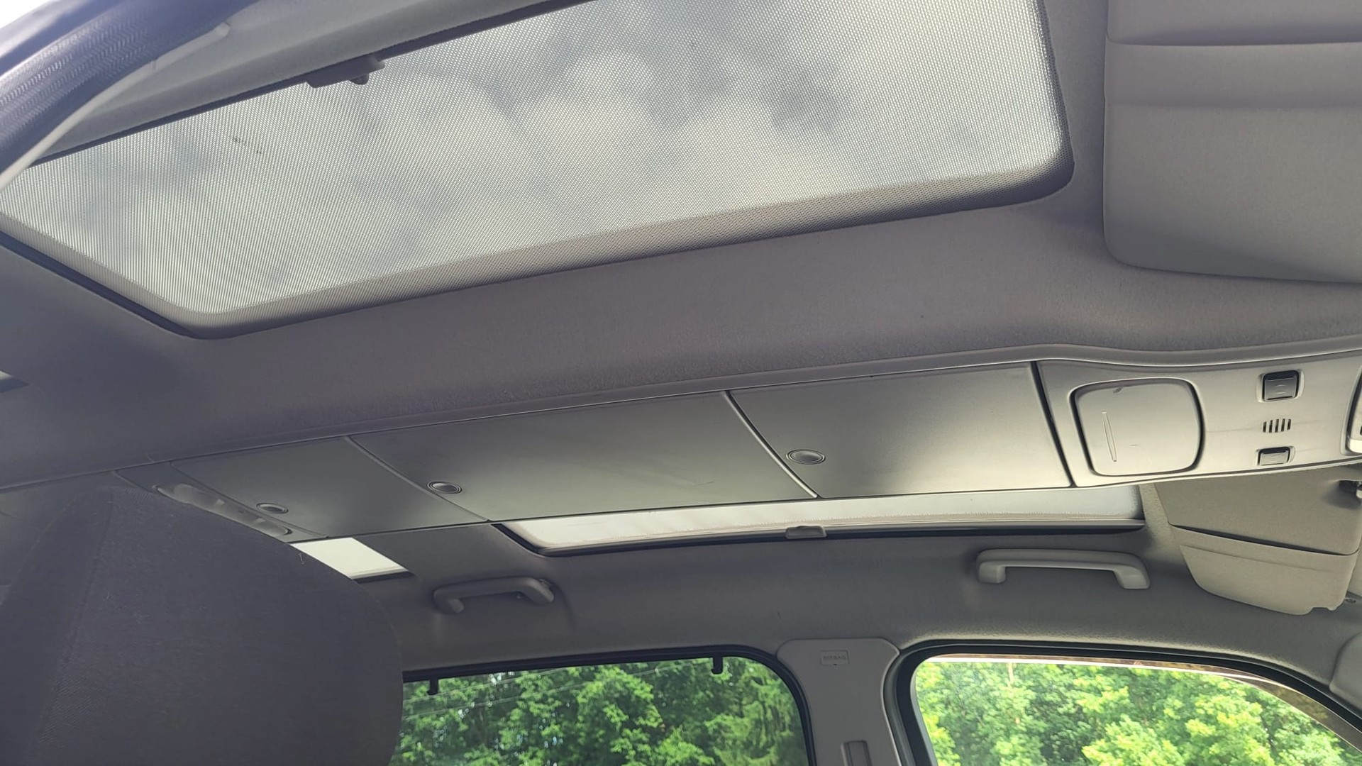 FORD Galaxy 2.0 TDCi Ghia-image-12