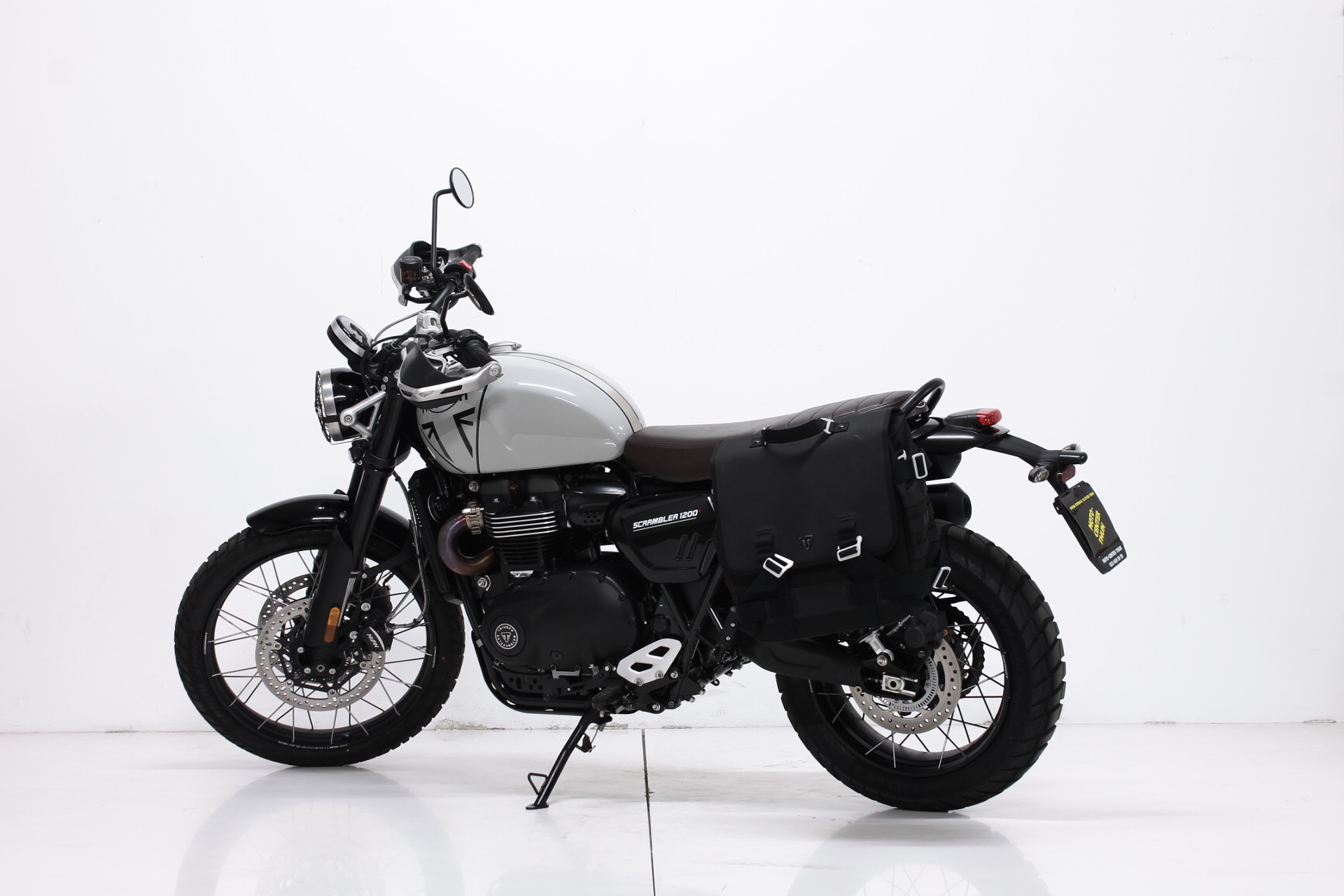 TRIUMPH Scrambler 1200 X-image-5