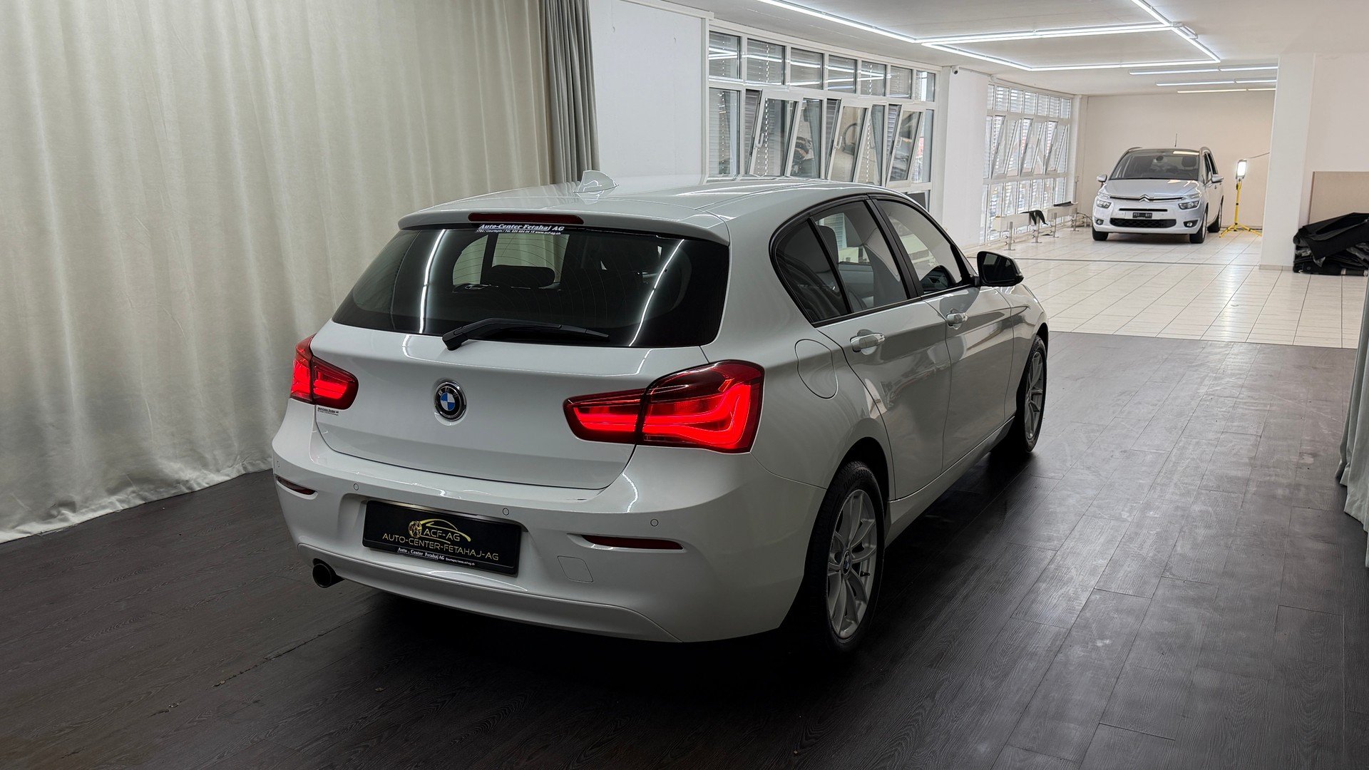 BMW 116i Business-image-3