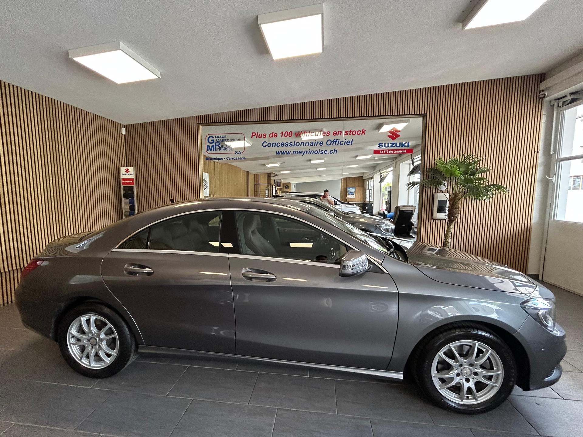 MERCEDES-BENZ CLA 200-image-0